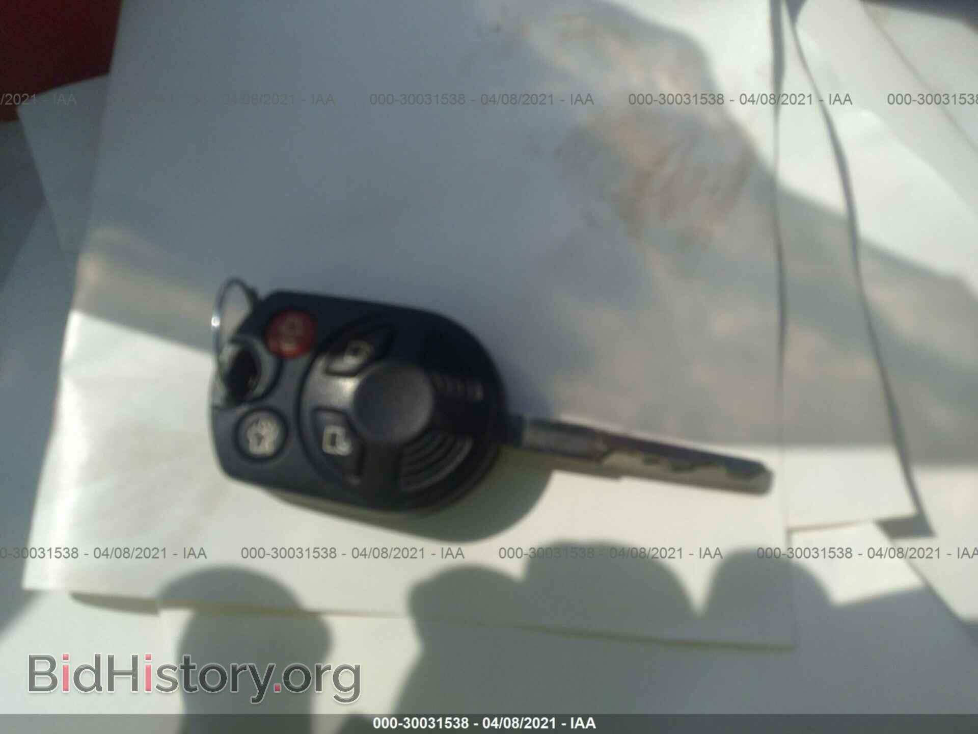 2016 FORD FOCUS - VIN: 1FADP3F20GL326600 - Photo 11