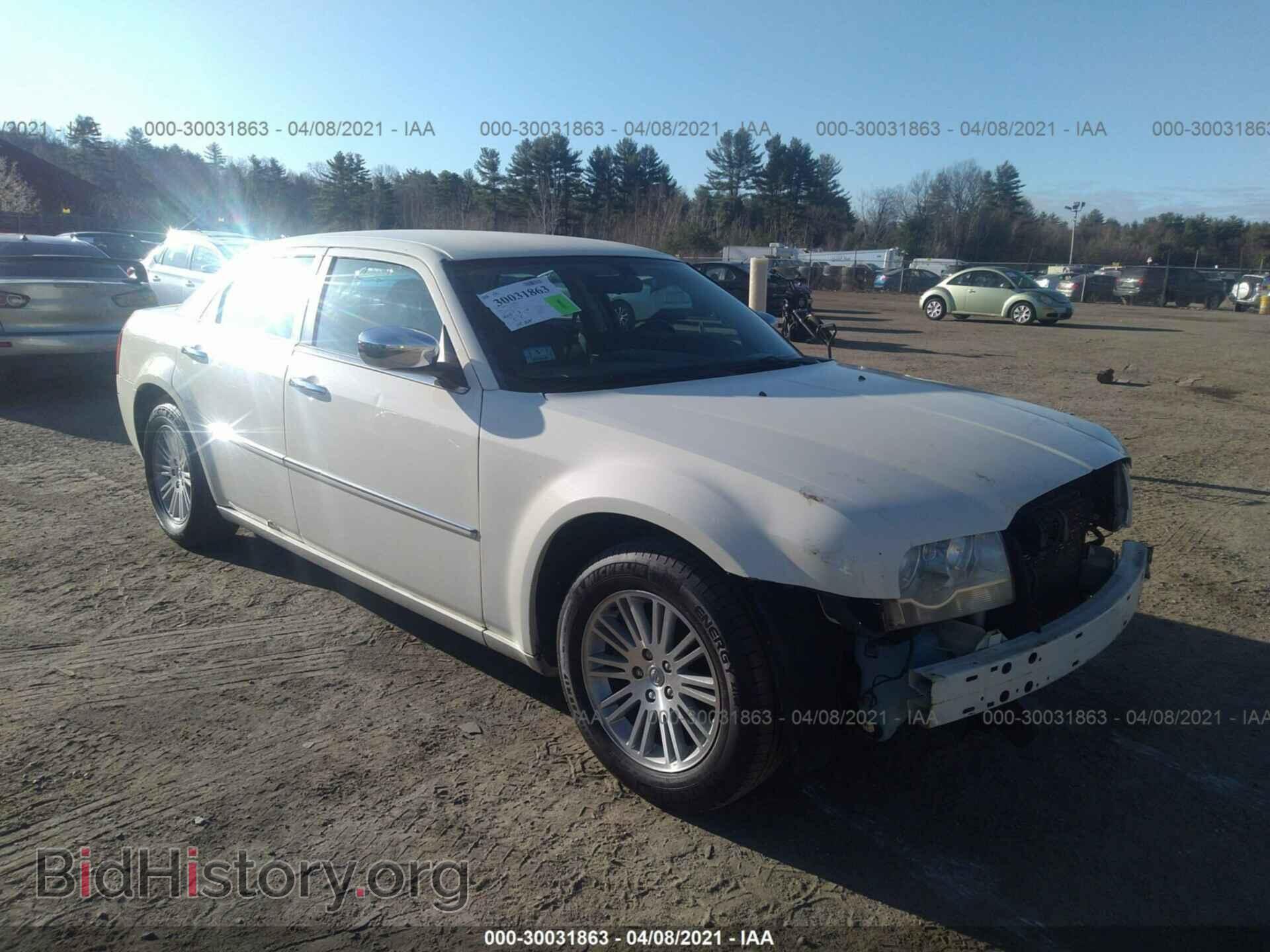 Photo 2C3CA5CV3AH324639 - CHRYSLER 300 2010