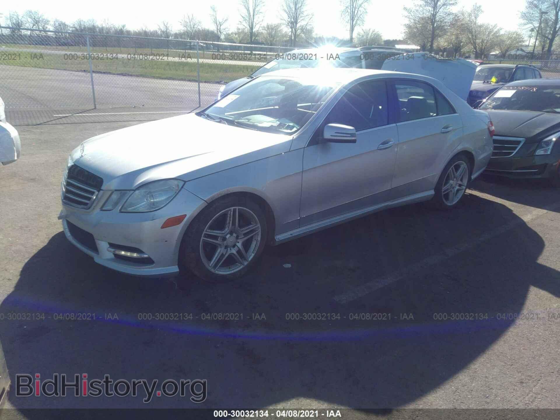 2013 MERCEDES-BENZ E-CLASS - VIN: WDDHF8JB7DA708946 - Фото 2