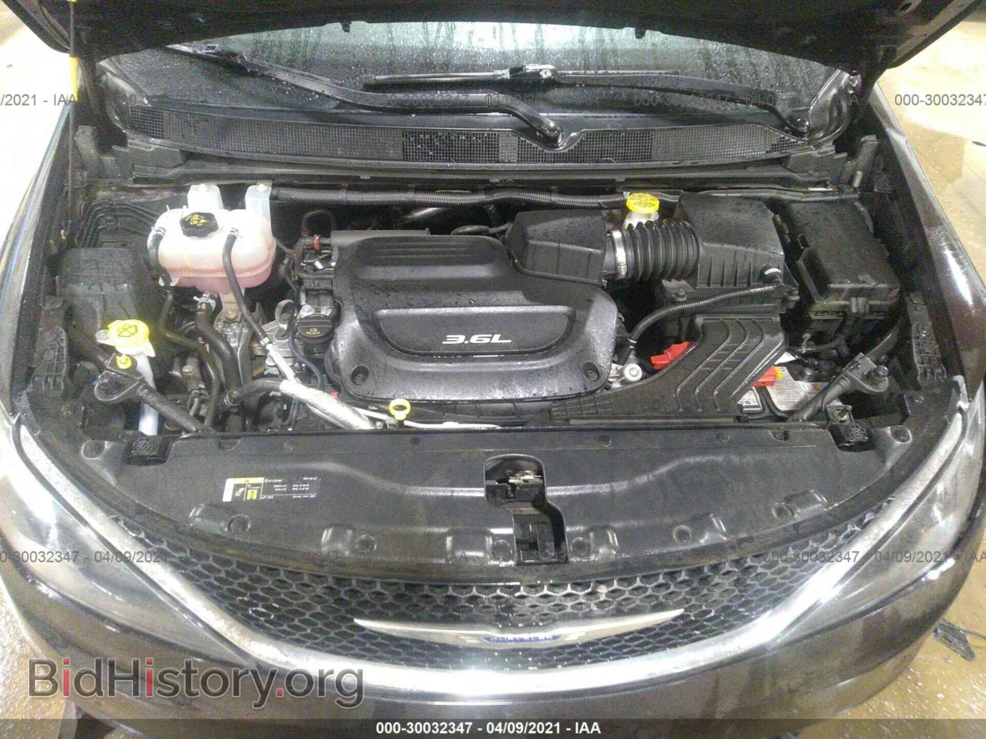 2018 CHRYSLER PACIFICA - VIN: 2C4RC1CG2JR132892 - Фото 10