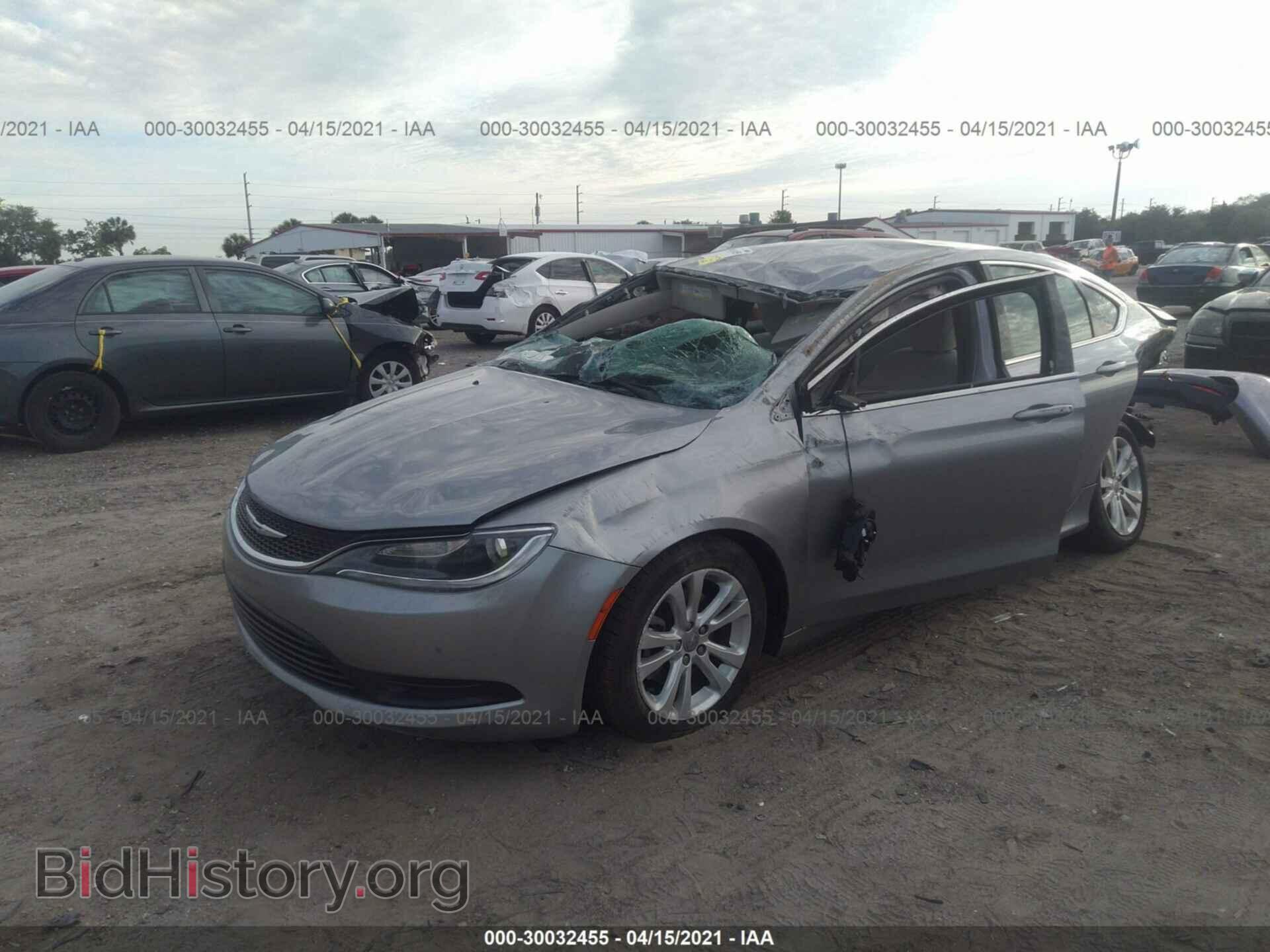 2015 CHRYSLER 200 - VIN: 1C3CCCFB8FN563845 - Фото 2