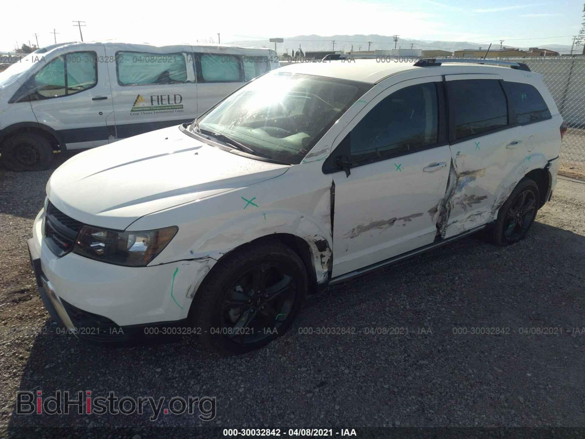 2019 DODGE JOURNEY - VIN: 3C4PDCGG5KT857539 - Фото 2