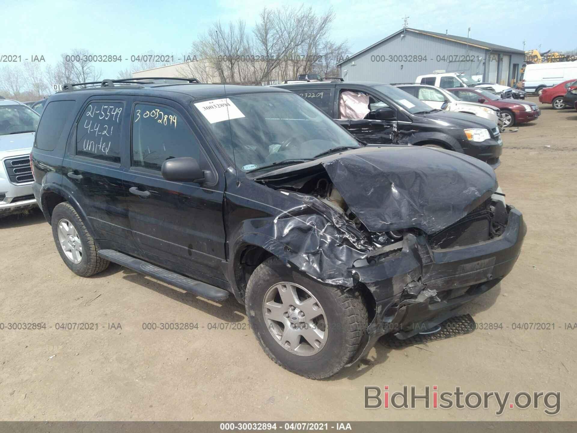 Photo 1FMYU93167KA29903 - FORD ESCAPE 2007