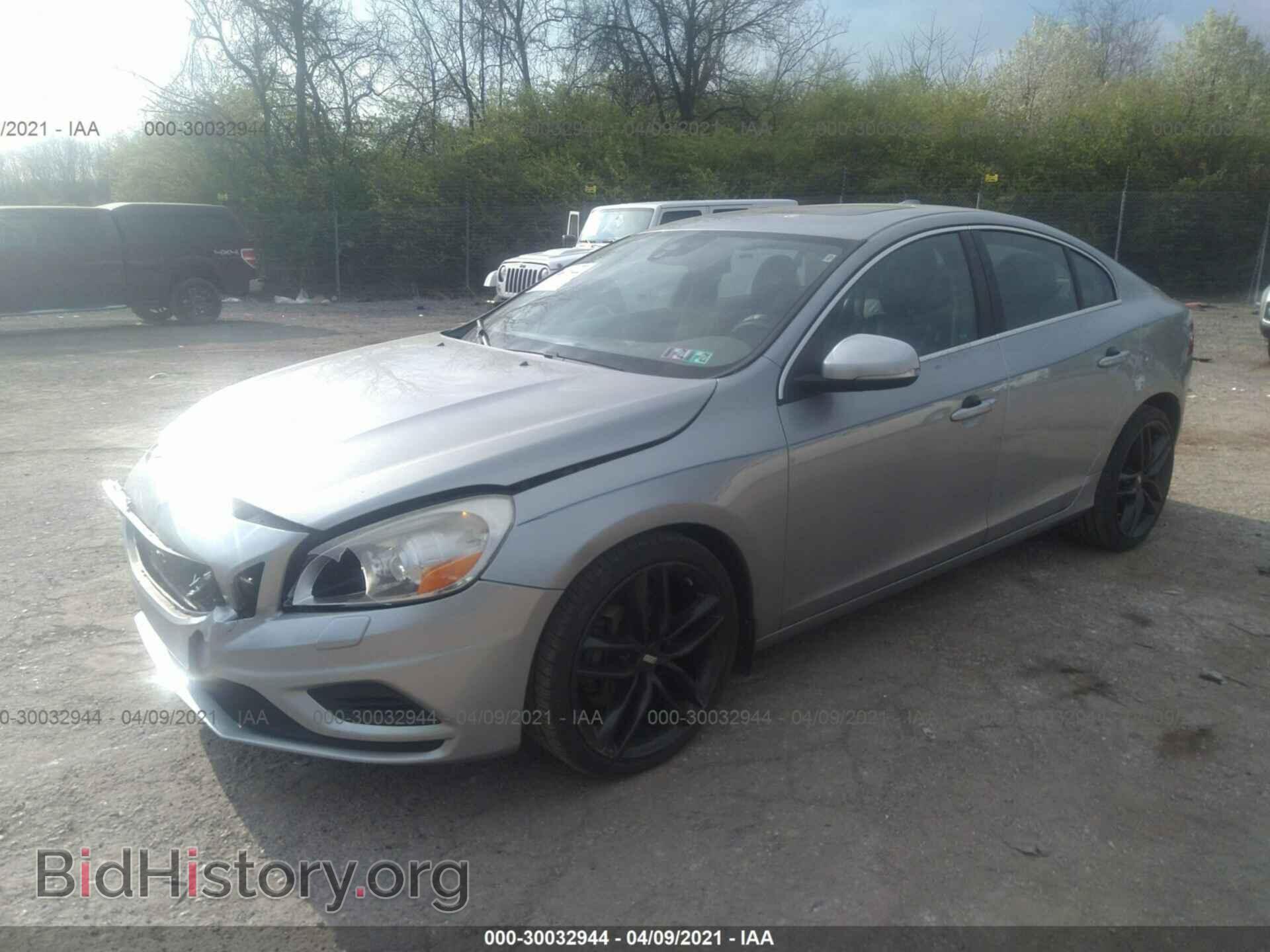 2012 VOLVO S60 - VIN: YV1902FH1C2094490 - Фото 2