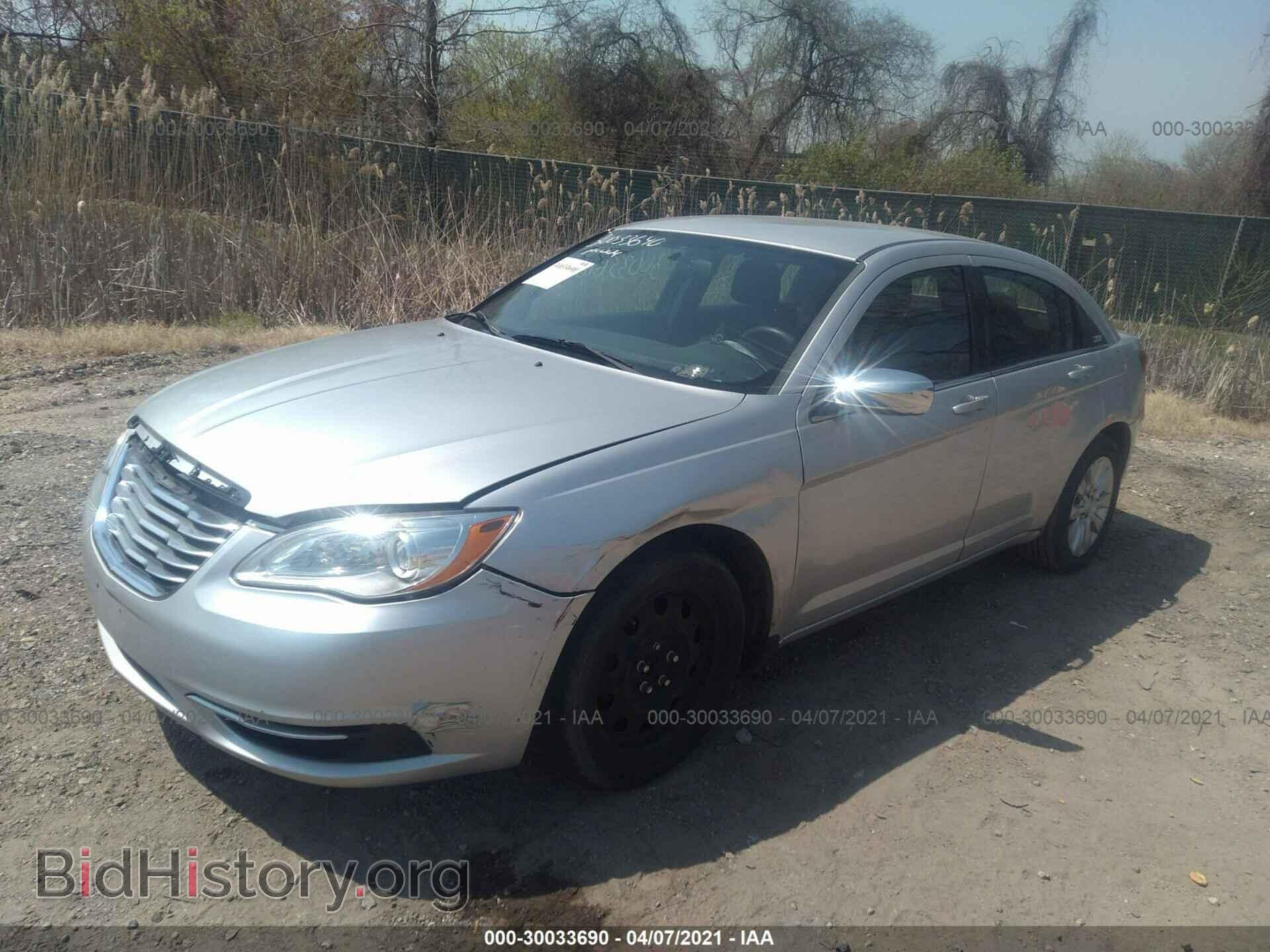 2012 CHRYSLER 200 - VIN: 1C3CCBAB5CN325917 - Фото 2