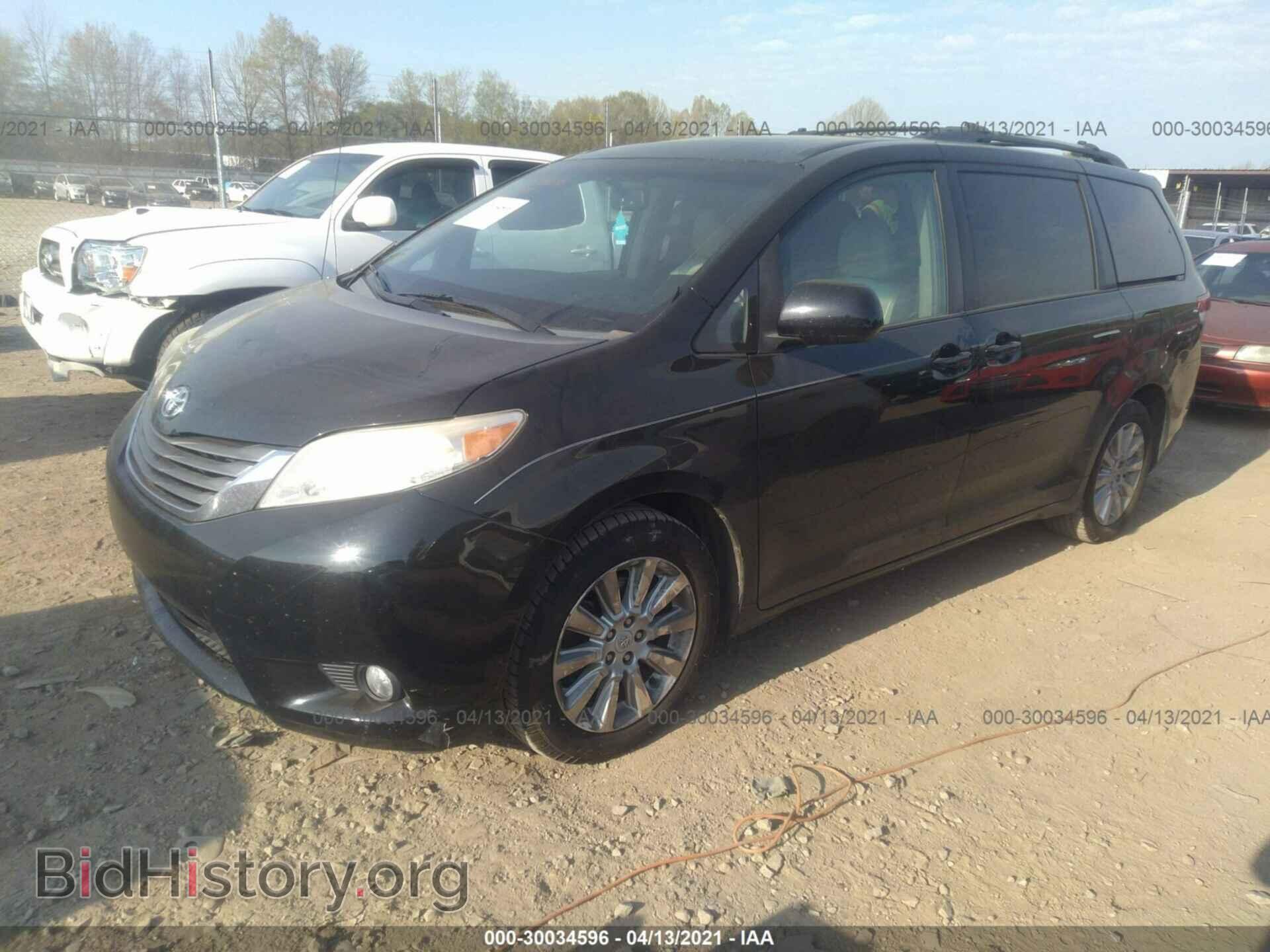 2011 TOYOTA SIENNA - VIN: 5TDDK3DC0BS002932 - Фото 2