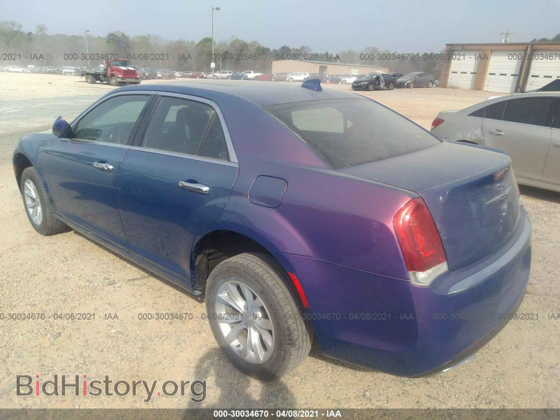 2016 CHRYSLER 300 - VIN: 2C3CCAAG1GH134855 - Фото 3