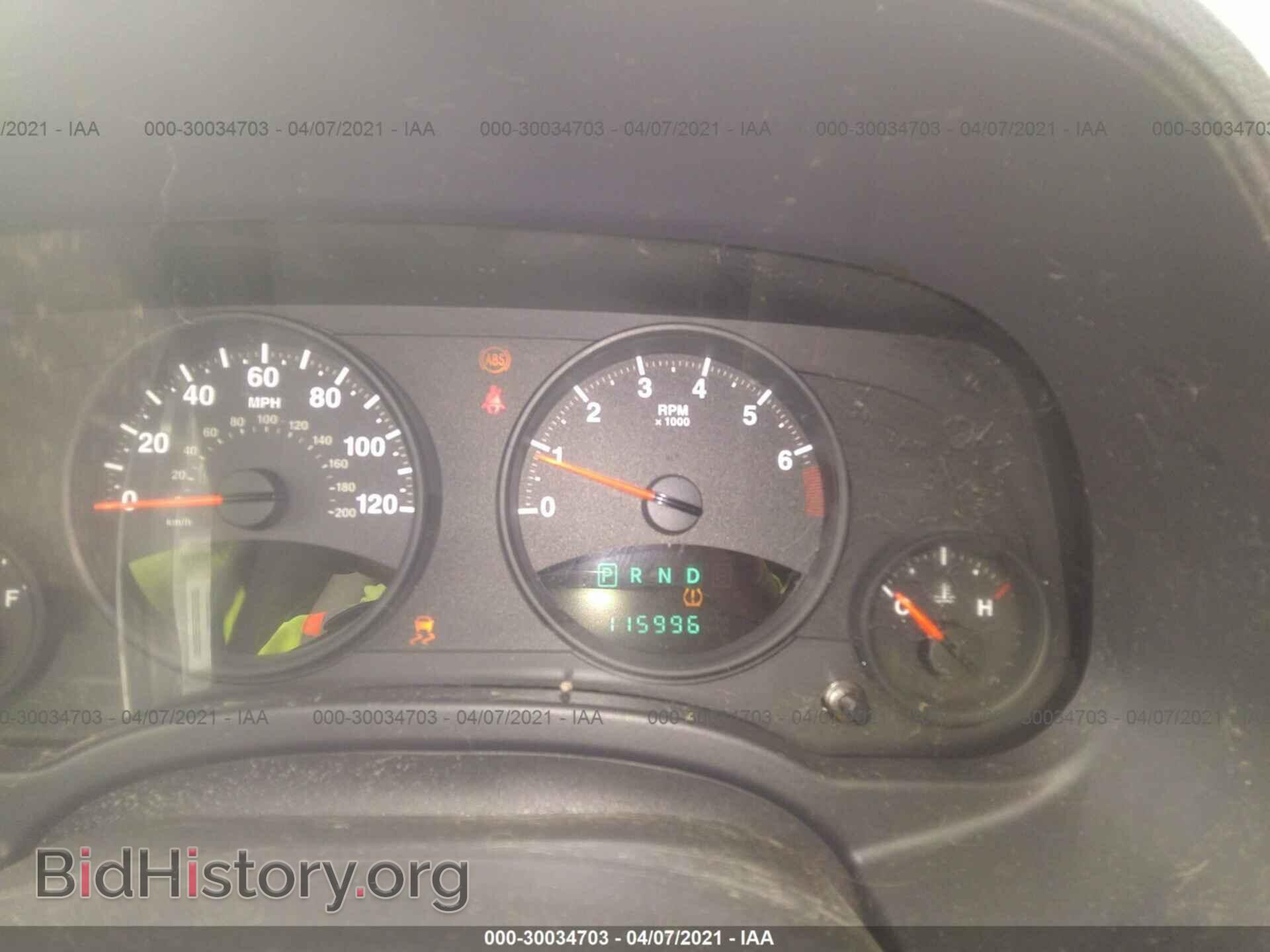 2010 JEEP COMPASS - VIN: 1J4NT1FB0AD671104 - Фото 7