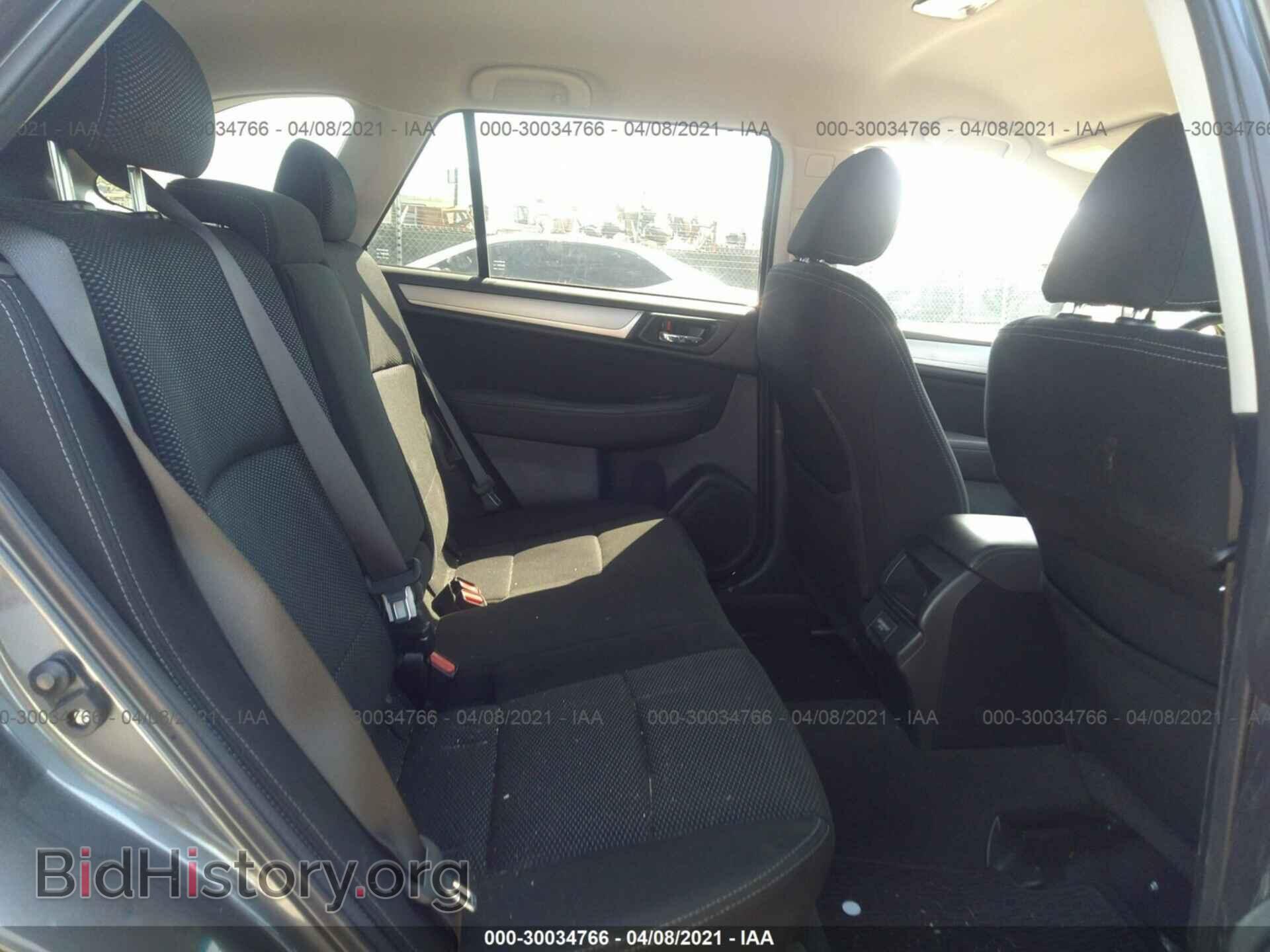 2018 SUBARU OUTBACK - VIN: 4S4BSACC2J3304568 - Фото 8