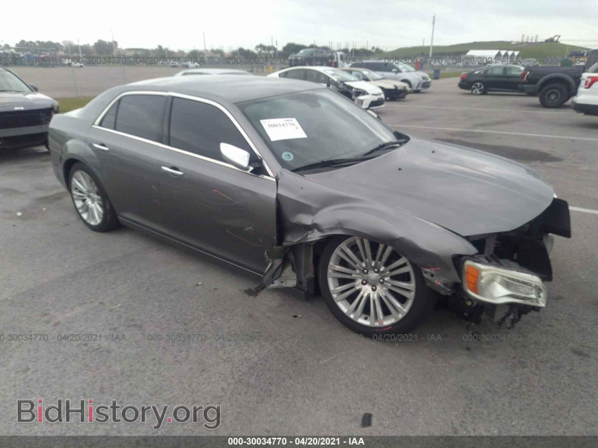 Photo 2C3CCACG7CH136374 - CHRYSLER 300 2012
