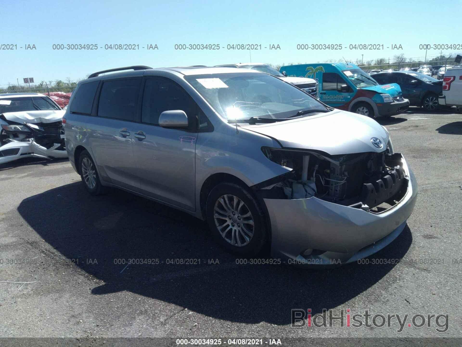 Фотография 5TDYK3DC2BS101401 - TOYOTA SIENNA 2011