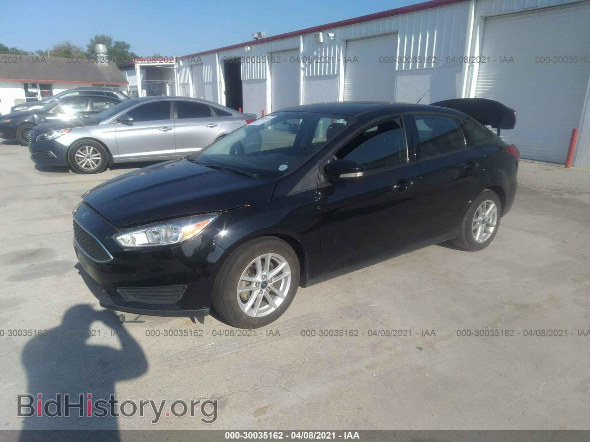 2017 FORD FOCUS - VIN: 1FADP3F25HL322995 - Фото 2