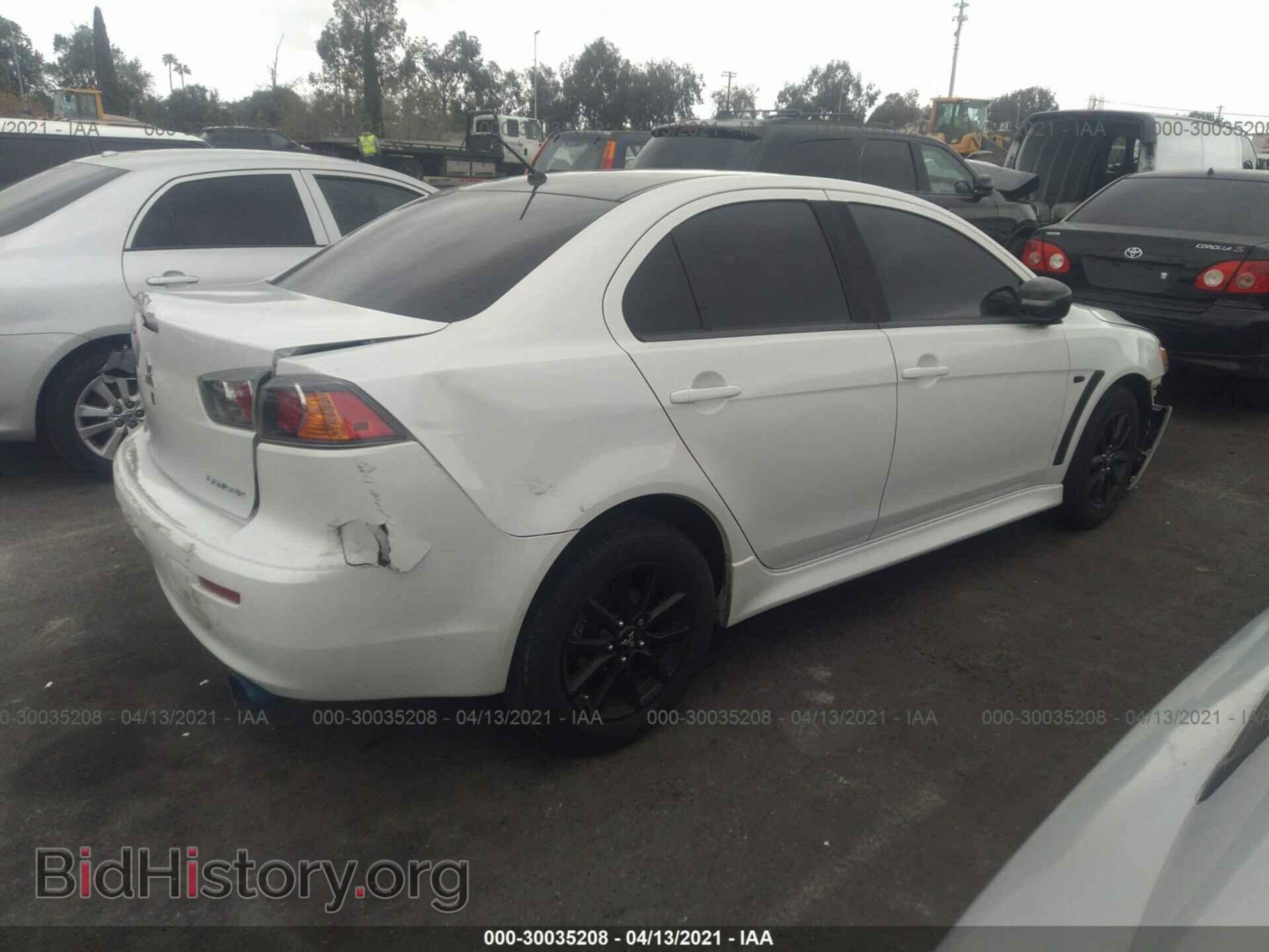 2017 MITSUBISHI LANCER - VIN: JA32U2FU6HU016175 - Фото 4