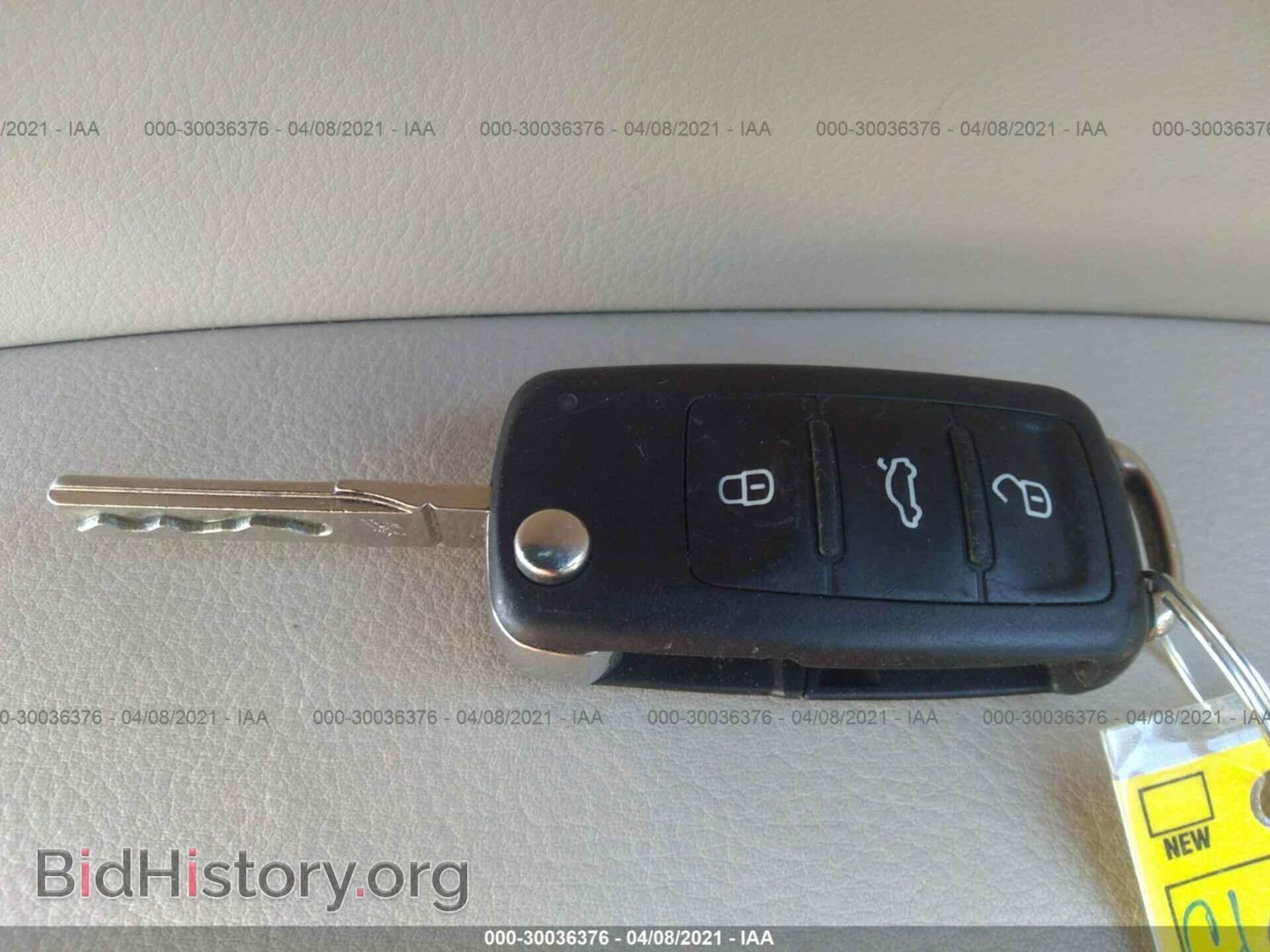 2013 VOLKSWAGEN PASSAT - VIN: 1VWCP7A38DC040080 - Фото 11