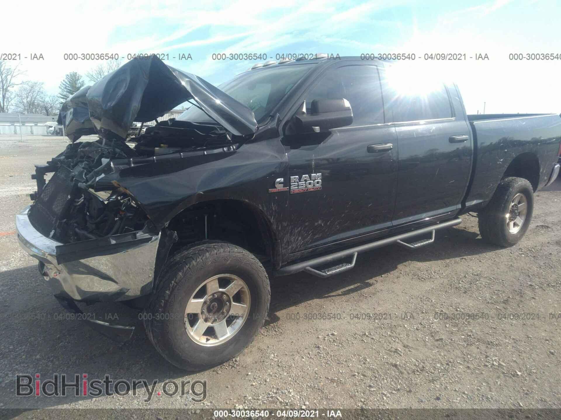 2016 RAM 2500 - VIN: 3C6UR5CL0GG391111 - Фото 2