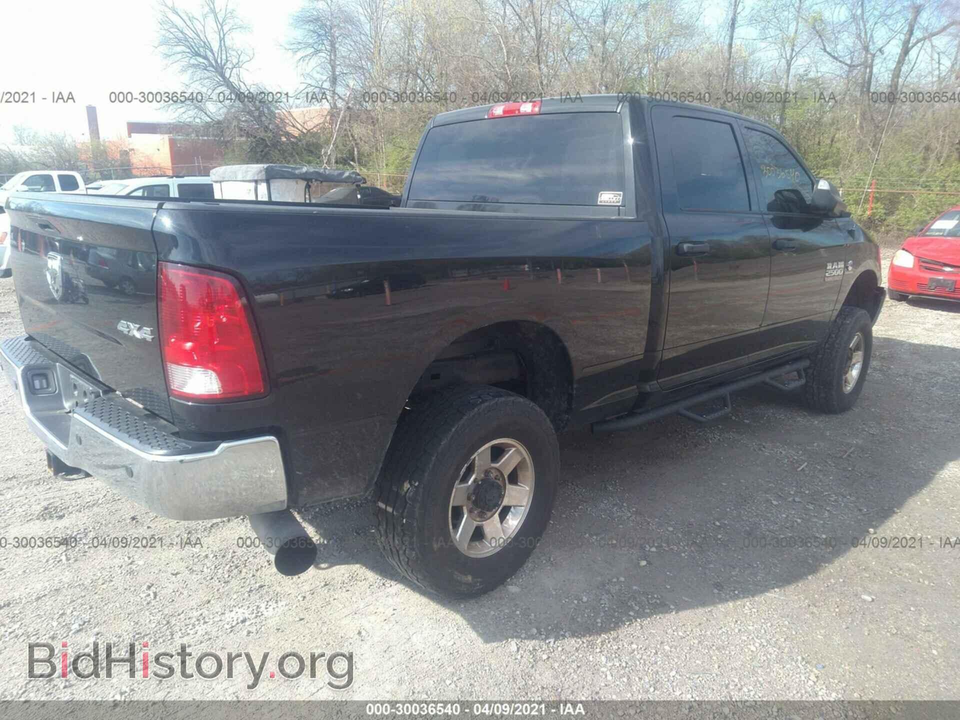 2016 RAM 2500 - VIN: 3C6UR5CL0GG391111 - Фото 4