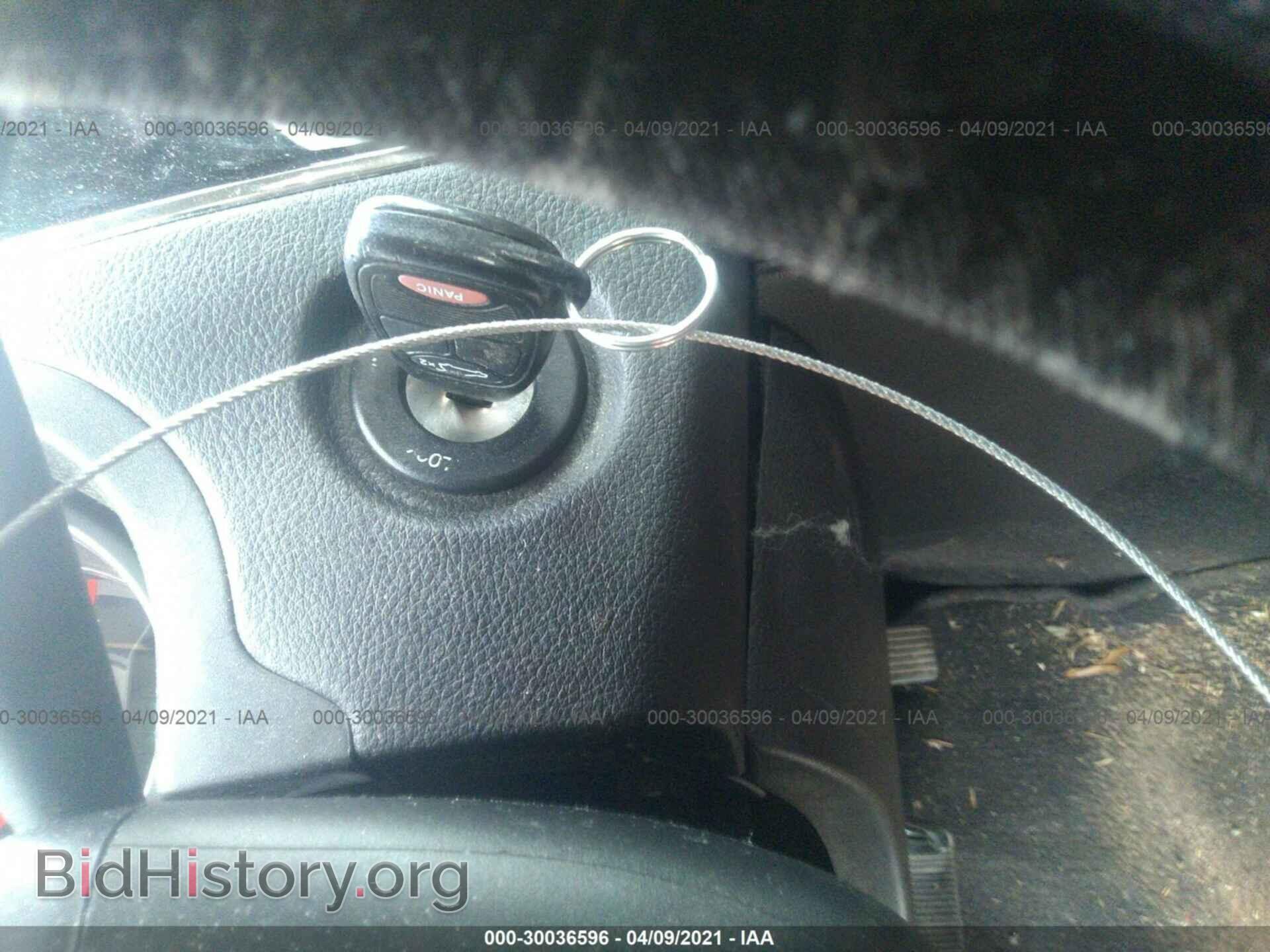 2011 CHRYSLER 200 - VIN: 1C3BC1FBXBN569186 - Фото 11