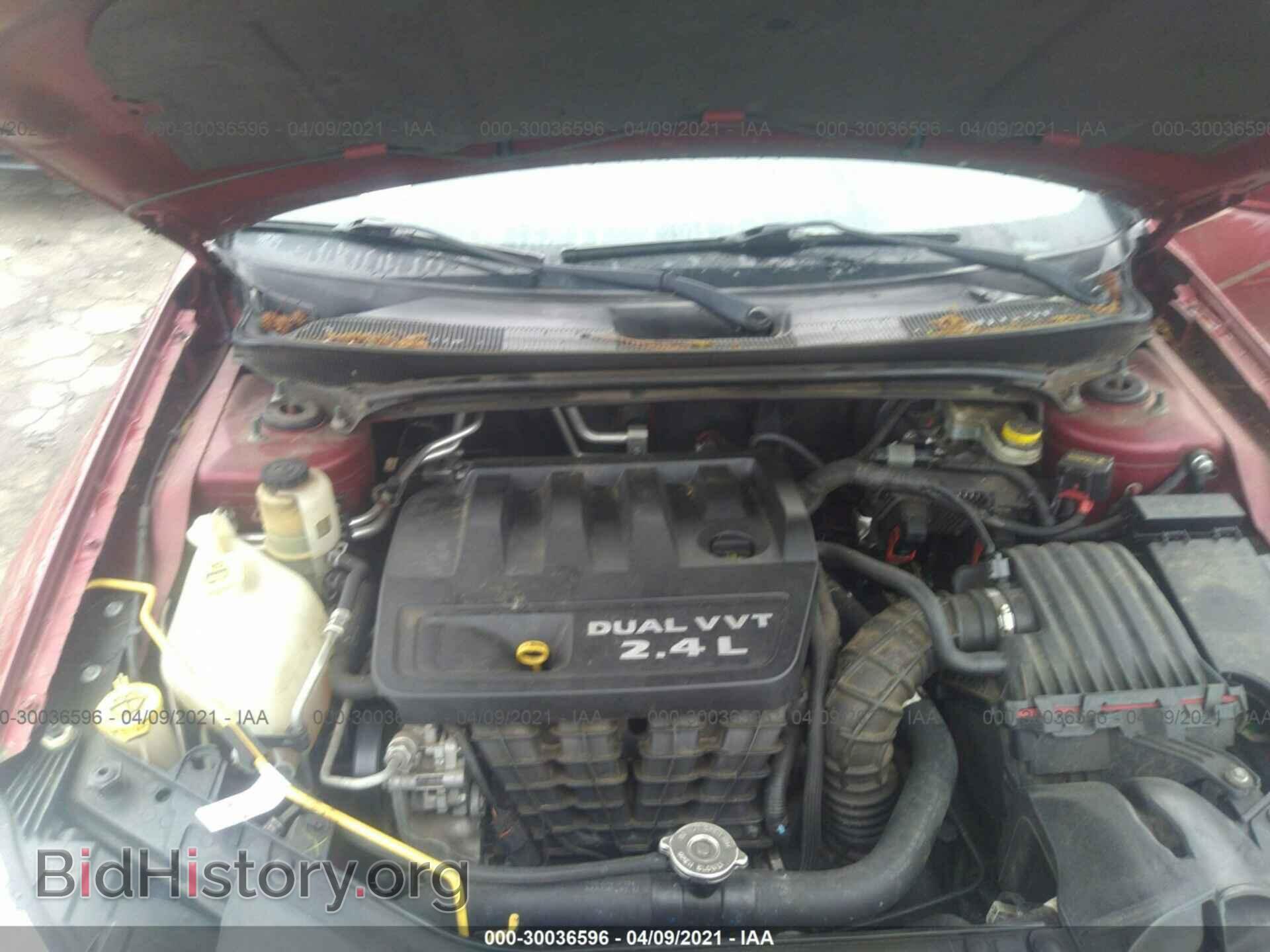 2011 CHRYSLER 200 - VIN: 1C3BC1FBXBN569186 - Фото 10