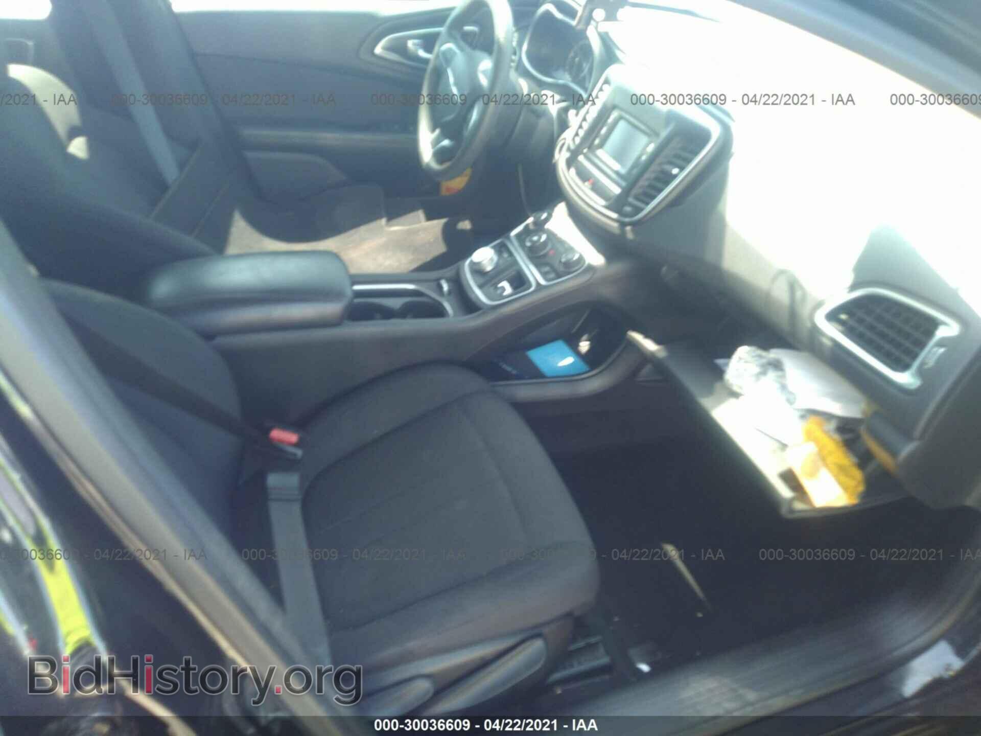 2016 CHRYSLER 200 - VIN: 1C3CCCAB6GN113166 - Фото 5