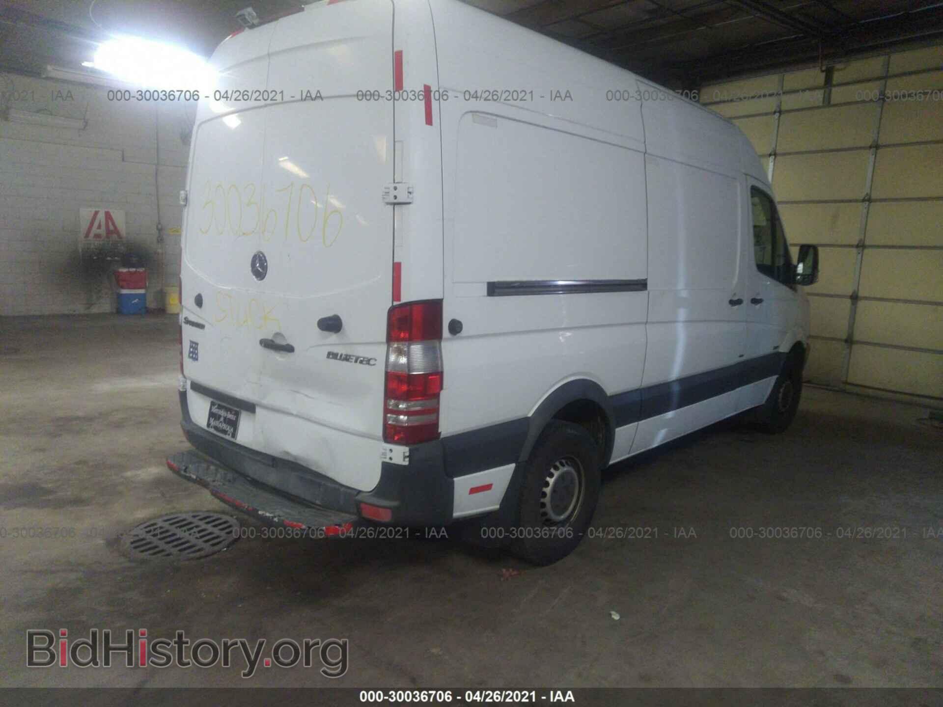 2013 MERCEDES-BENZ SPRINTER CARGO VANS - VIN: WD3PE7CC0D5763525 - Фото 4