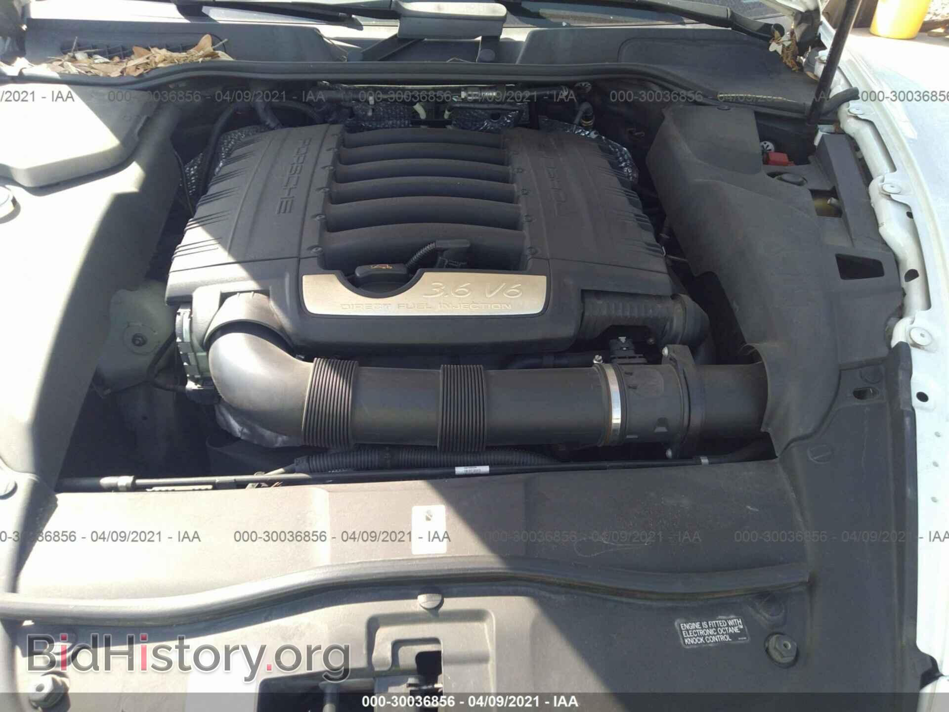 2014 PORSCHE CAYENNE - VIN: WP1AA2A2XELA02467 - Фото 10
