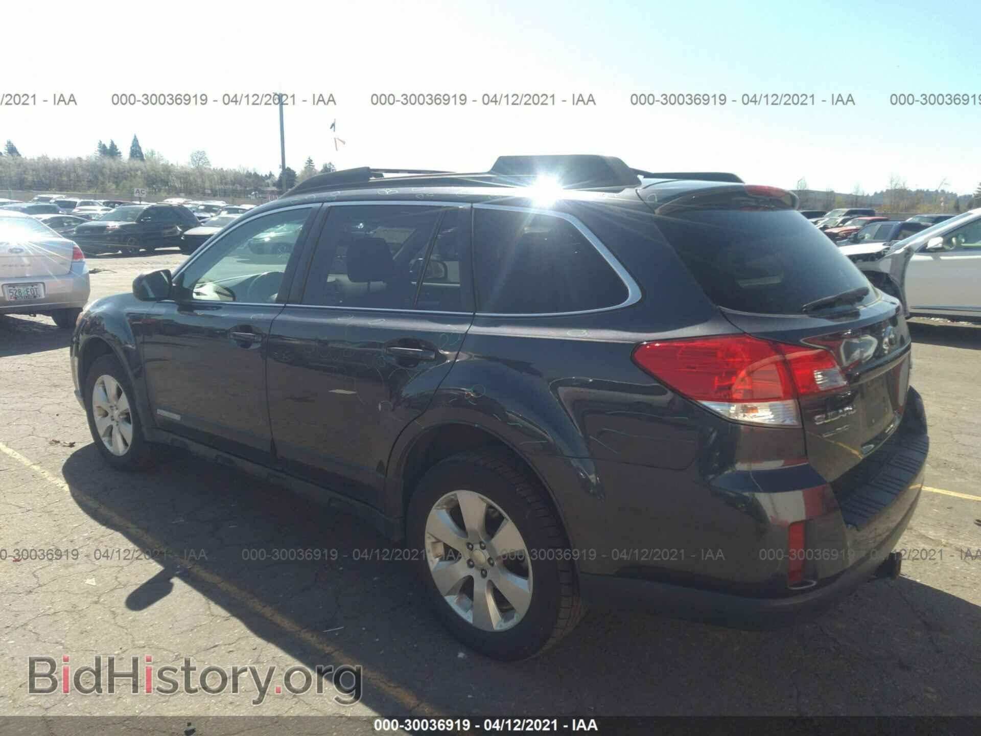 2011 SUBARU OUTBACK - VIN: 4S4BRBCC8B3408758 - Фото 3