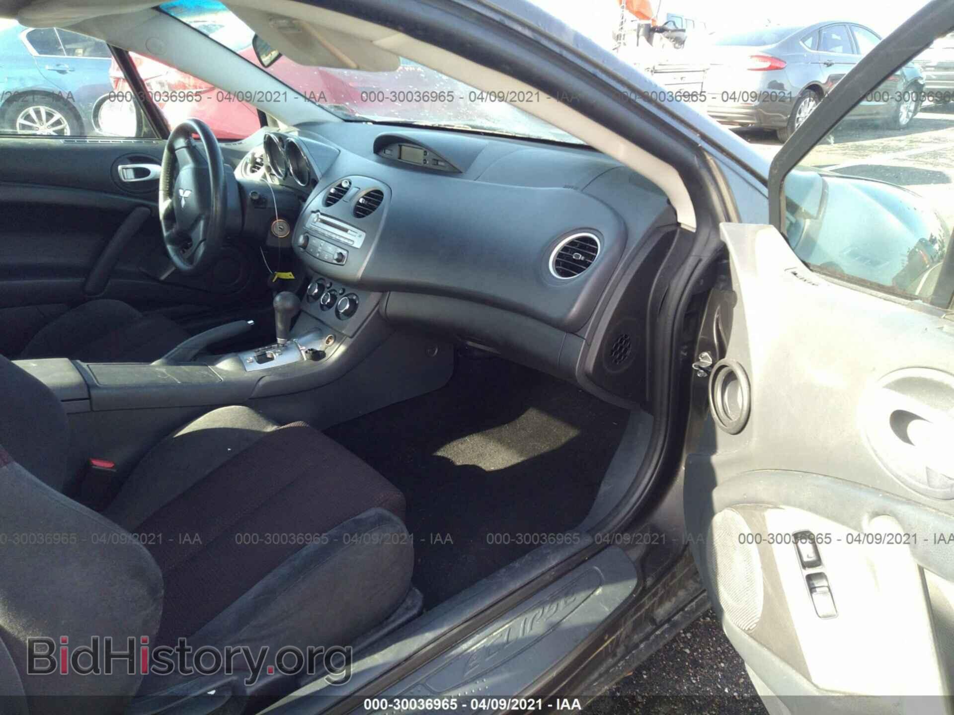 2011 MITSUBISHI ECLIPSE - VIN: 4A31K5DF7BE016970 - Фото 5