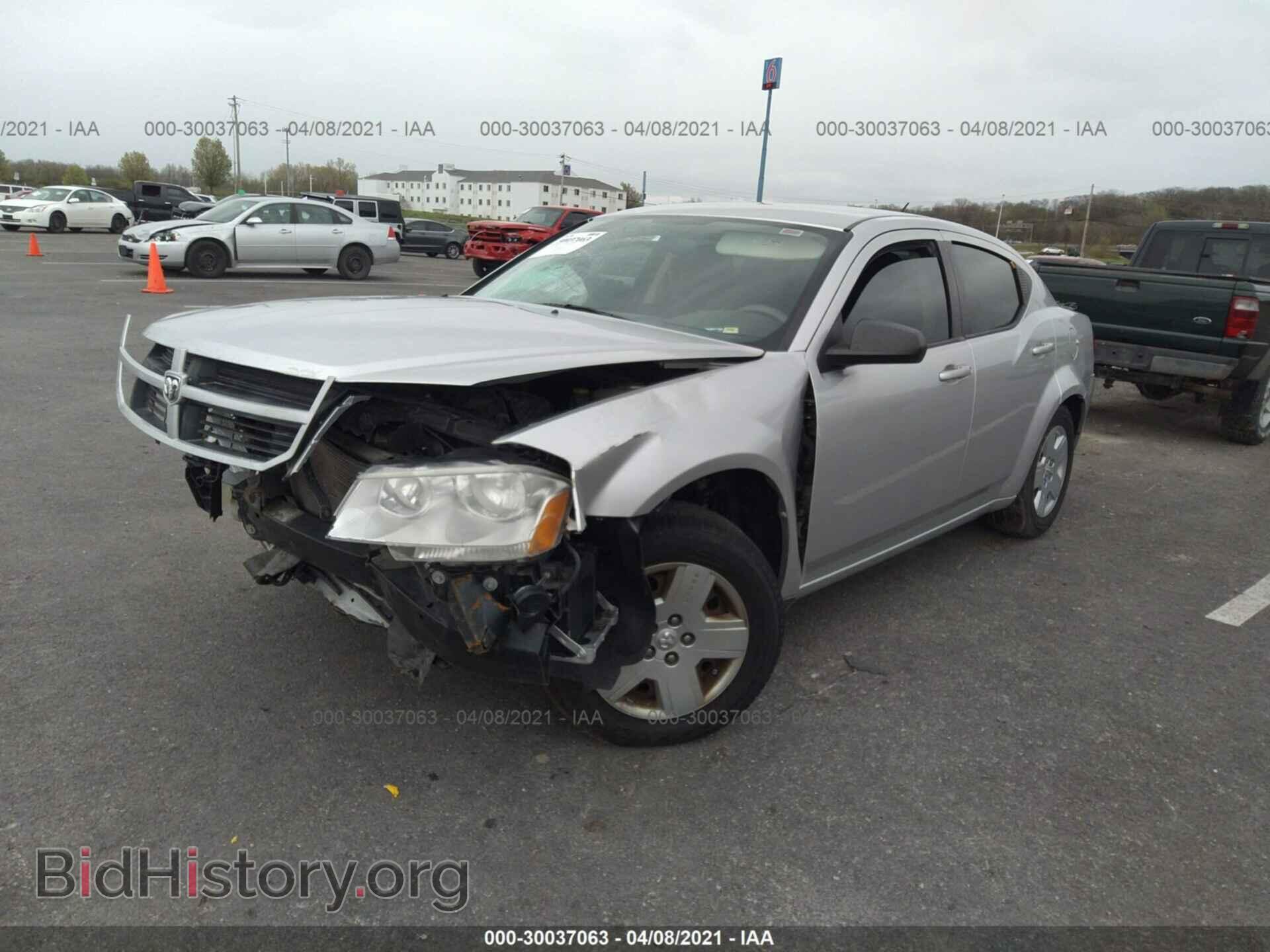 2010 DODGE AVENGER - VIN: 1B3CC4FB8AN134961 - Photo 2