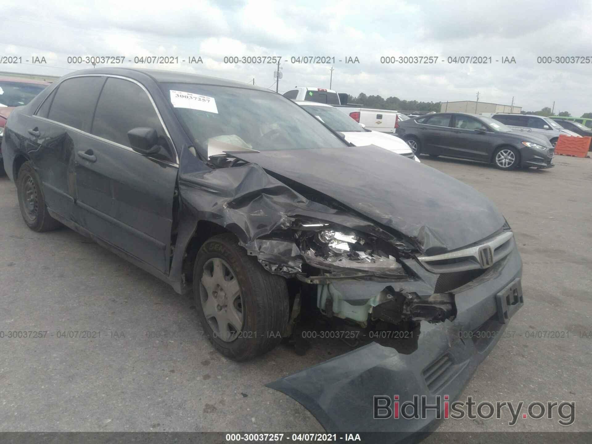 Photo 3HGCM56446G711201 - HONDA ACCORD SDN 2006