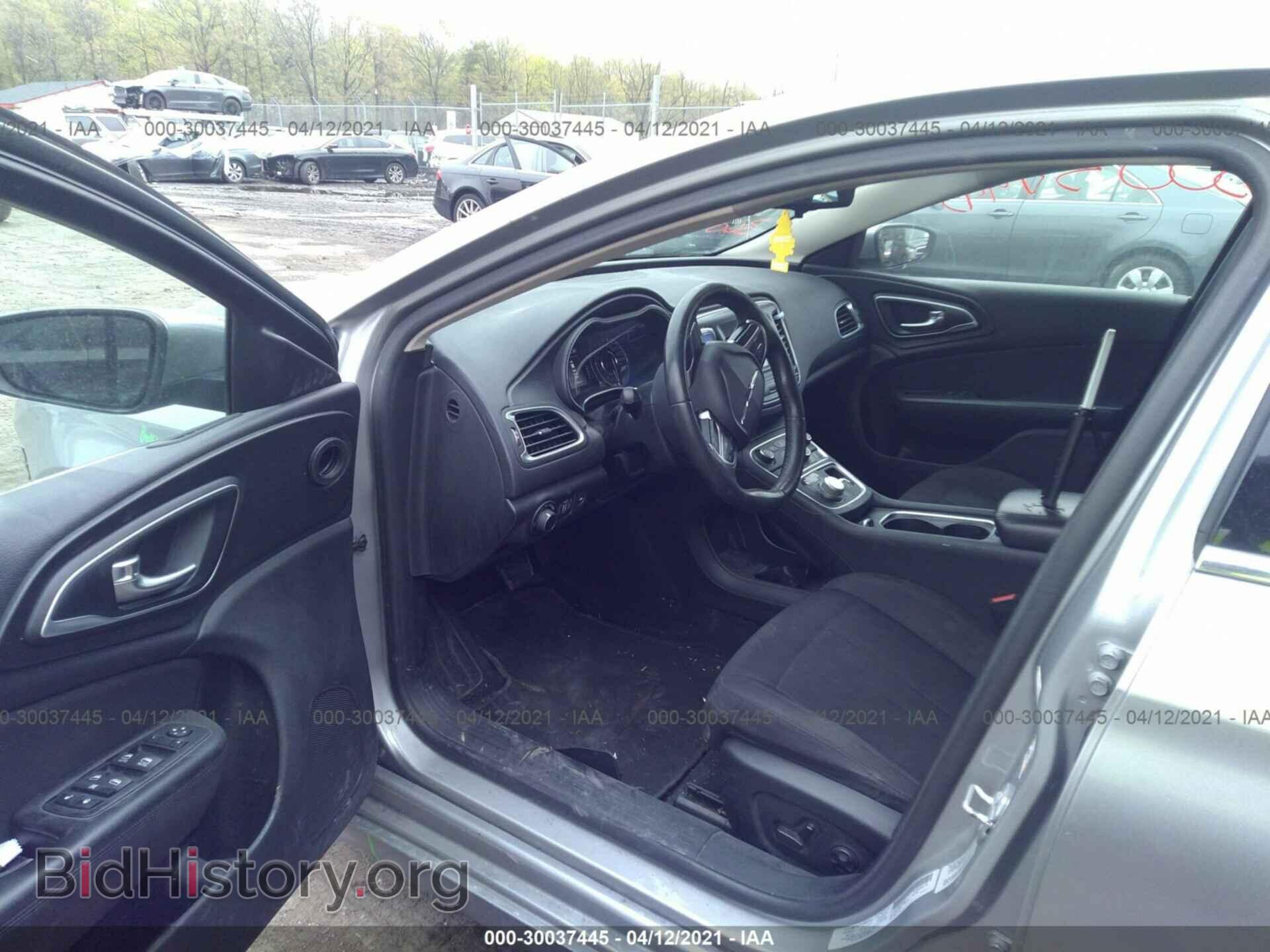 2015 CHRYSLER 200 - VIN: 1C3CCCAB5FN633583 - Photo 5