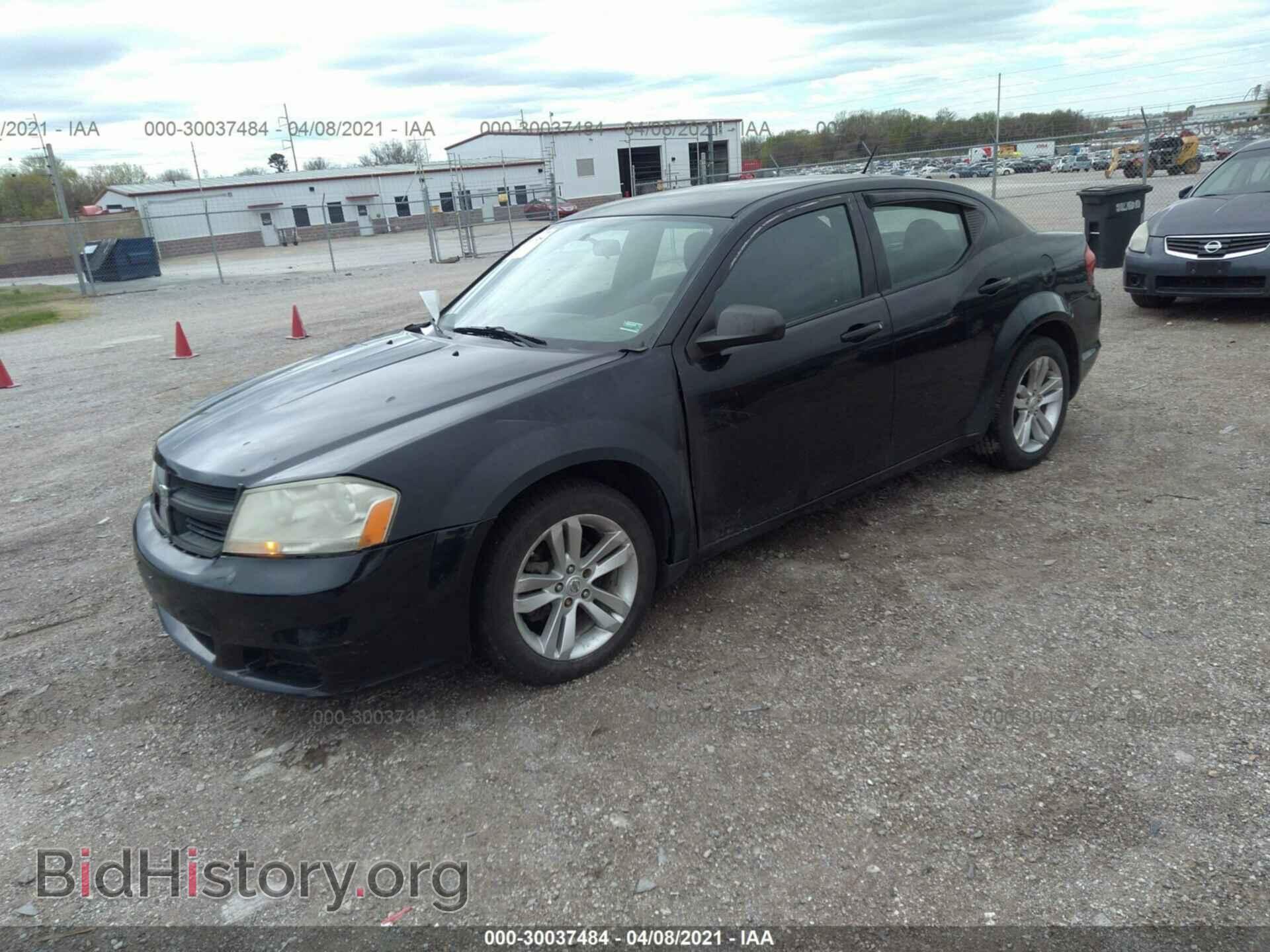 2011 DODGE AVENGER - VIN: 1B3BD4FB0BN609352 - Photo 2