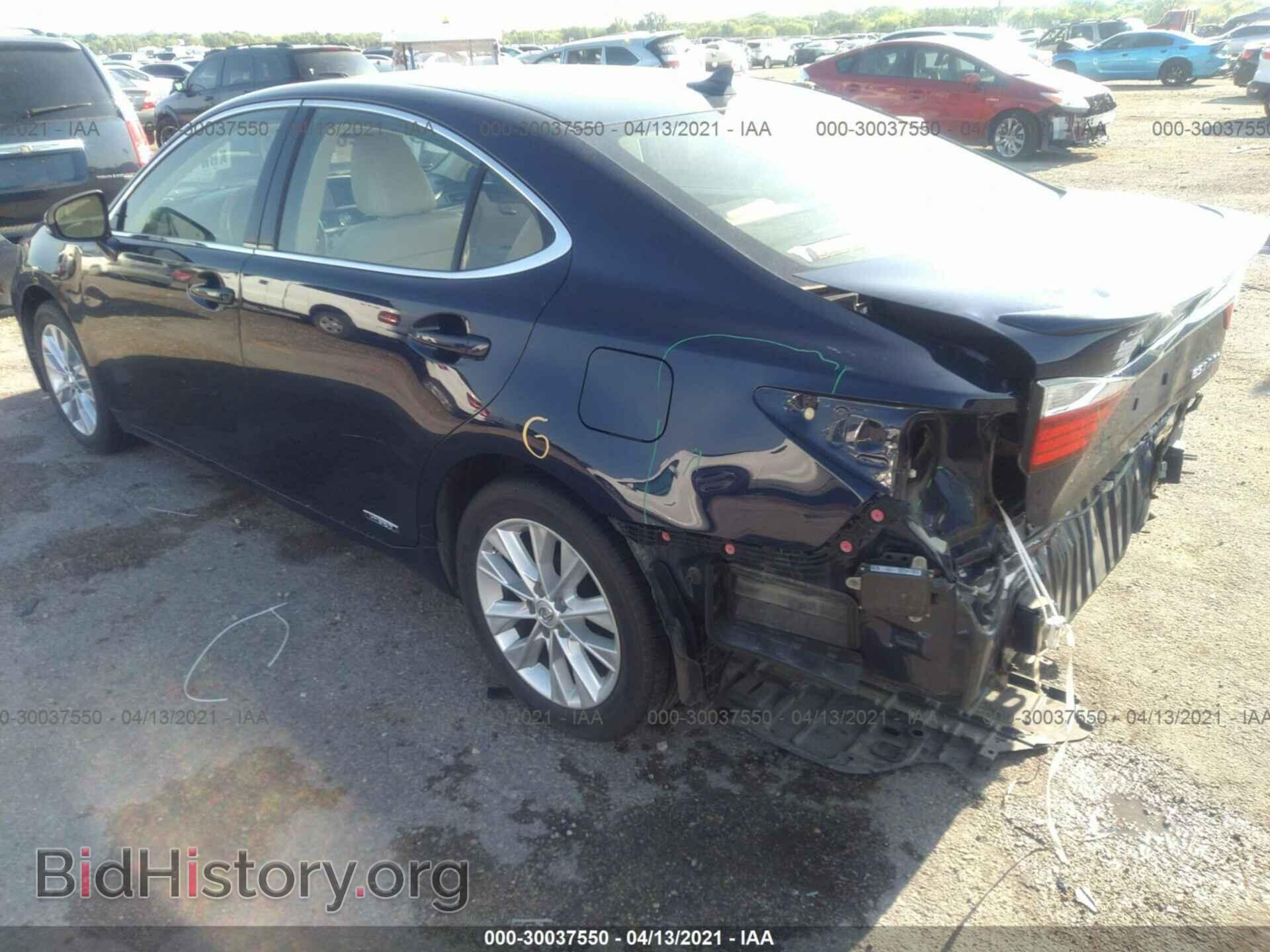 2013 LEXUS ES 300H - VIN: JTHBW1GG8D2006718 - Фото 3