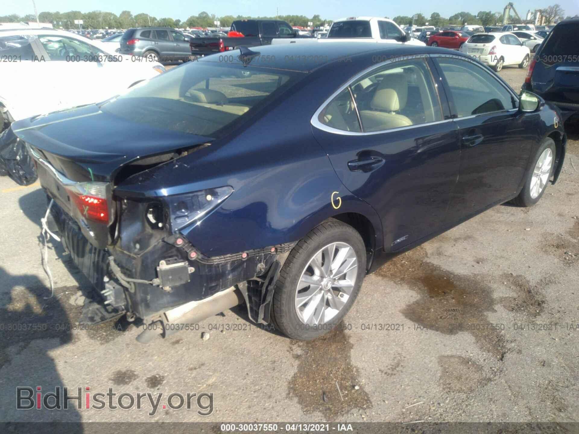 2013 LEXUS ES 300H - VIN: JTHBW1GG8D2006718 - Фото 4