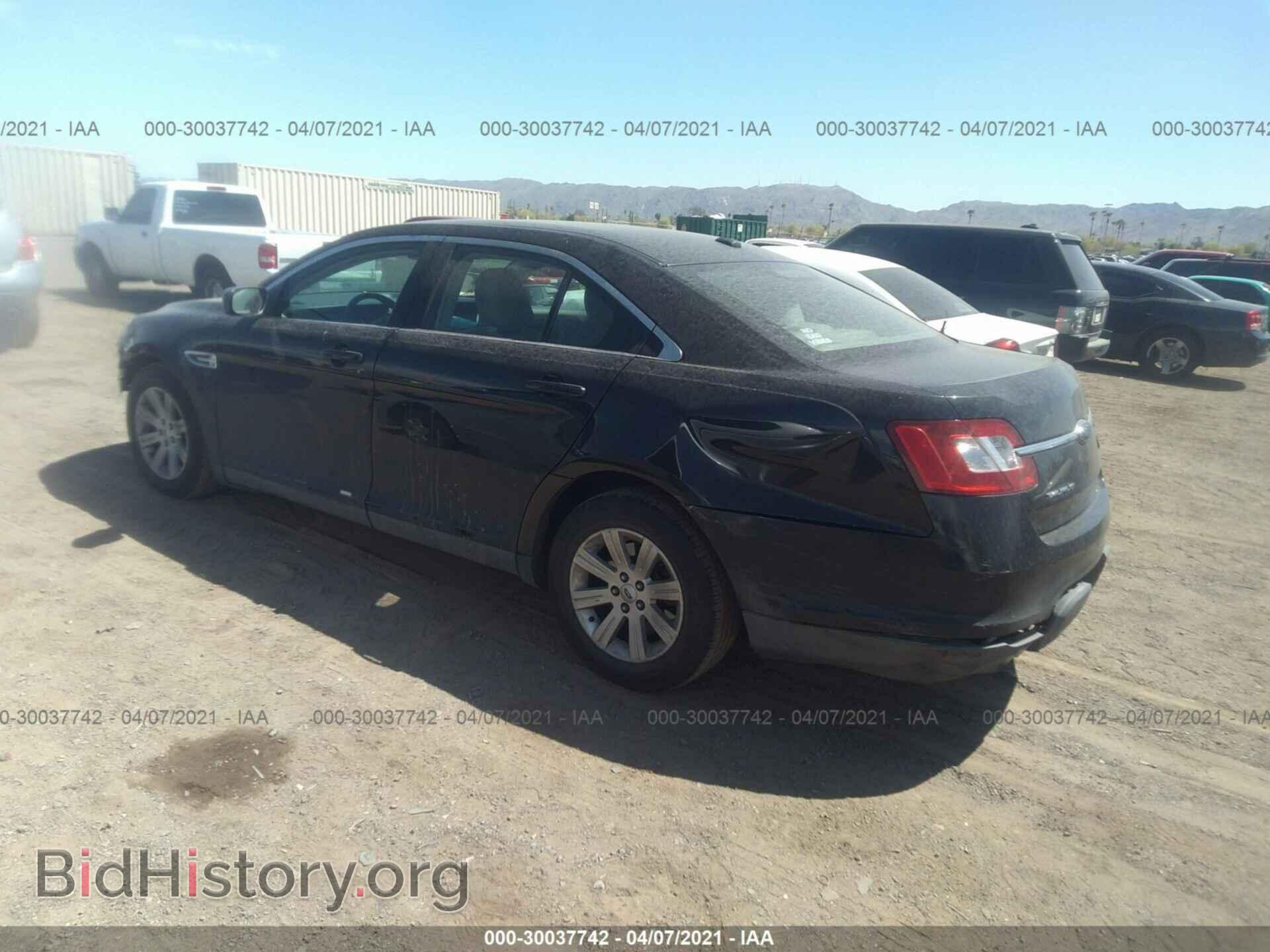 2010 FORD TAURUS - VIN: 1FAHP2DW4AG130788 - Фото 3
