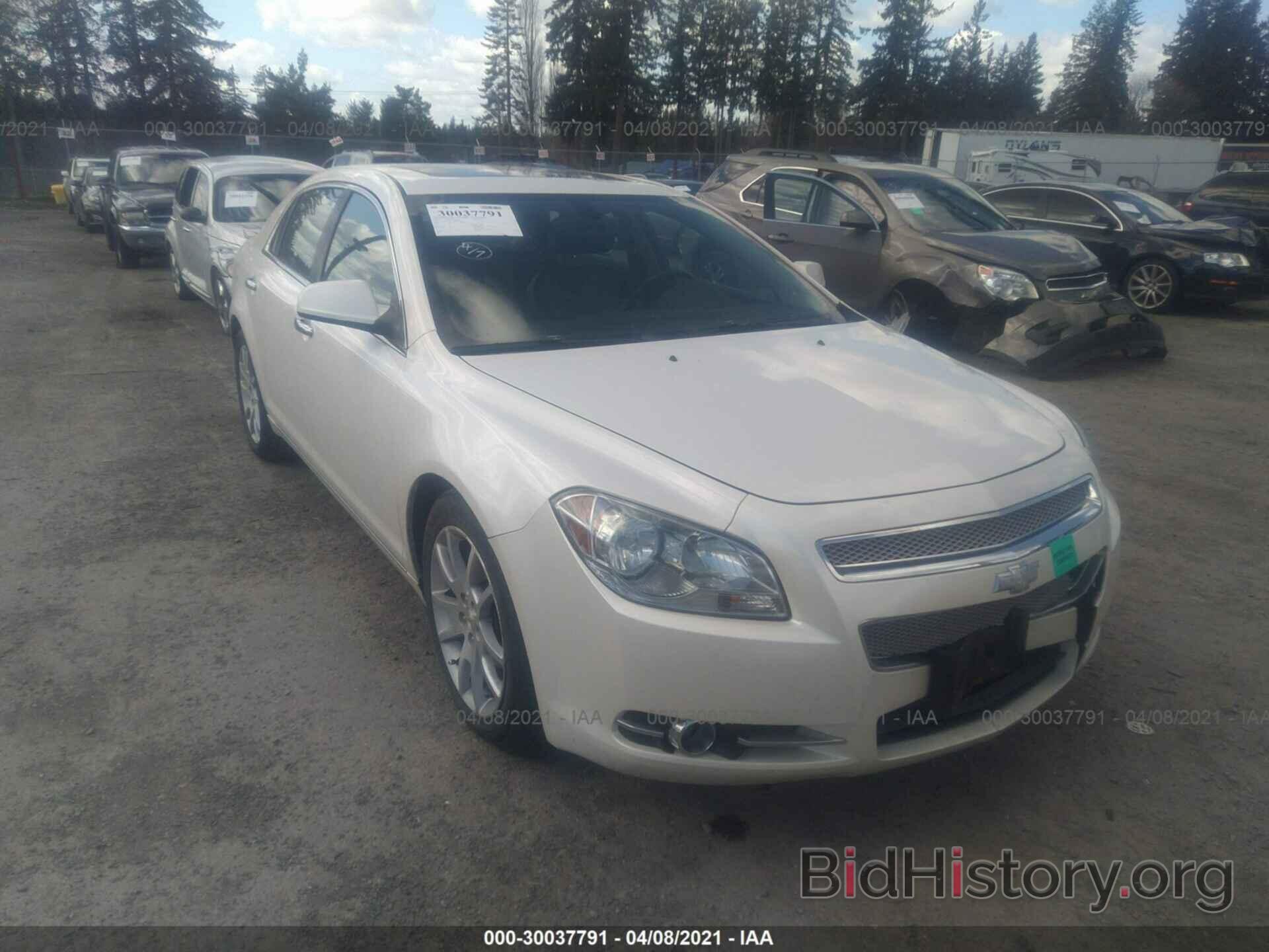 Photo 1G1ZE5E79AF304804 - CHEVROLET MALIBU 2010