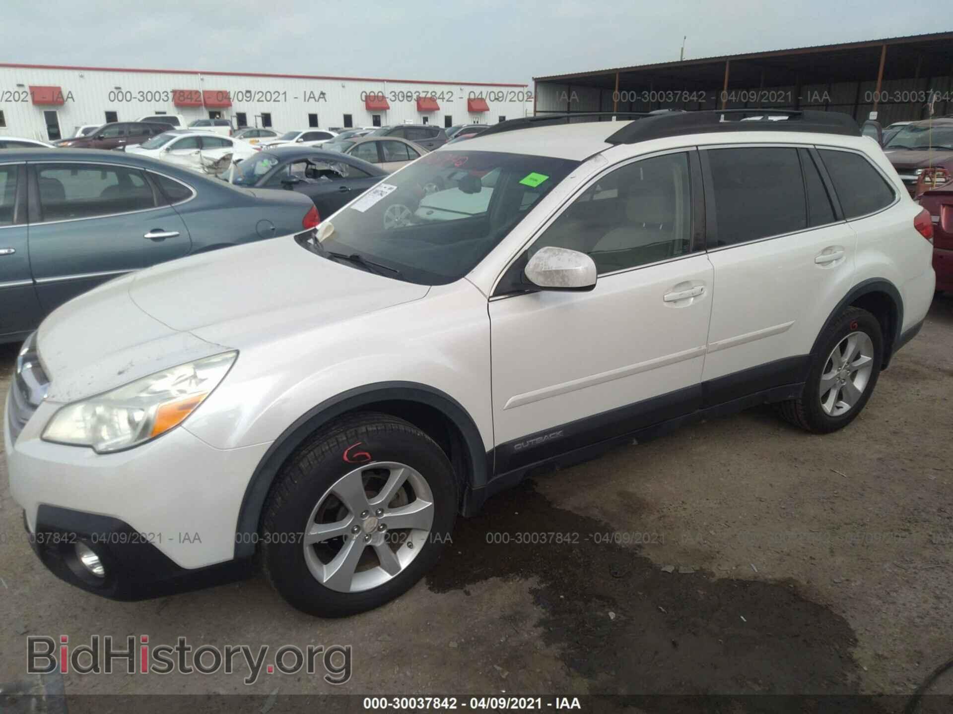 2014 SUBARU OUTBACK - VIN: 4S4BRBCC2E3224971 - Фото 2