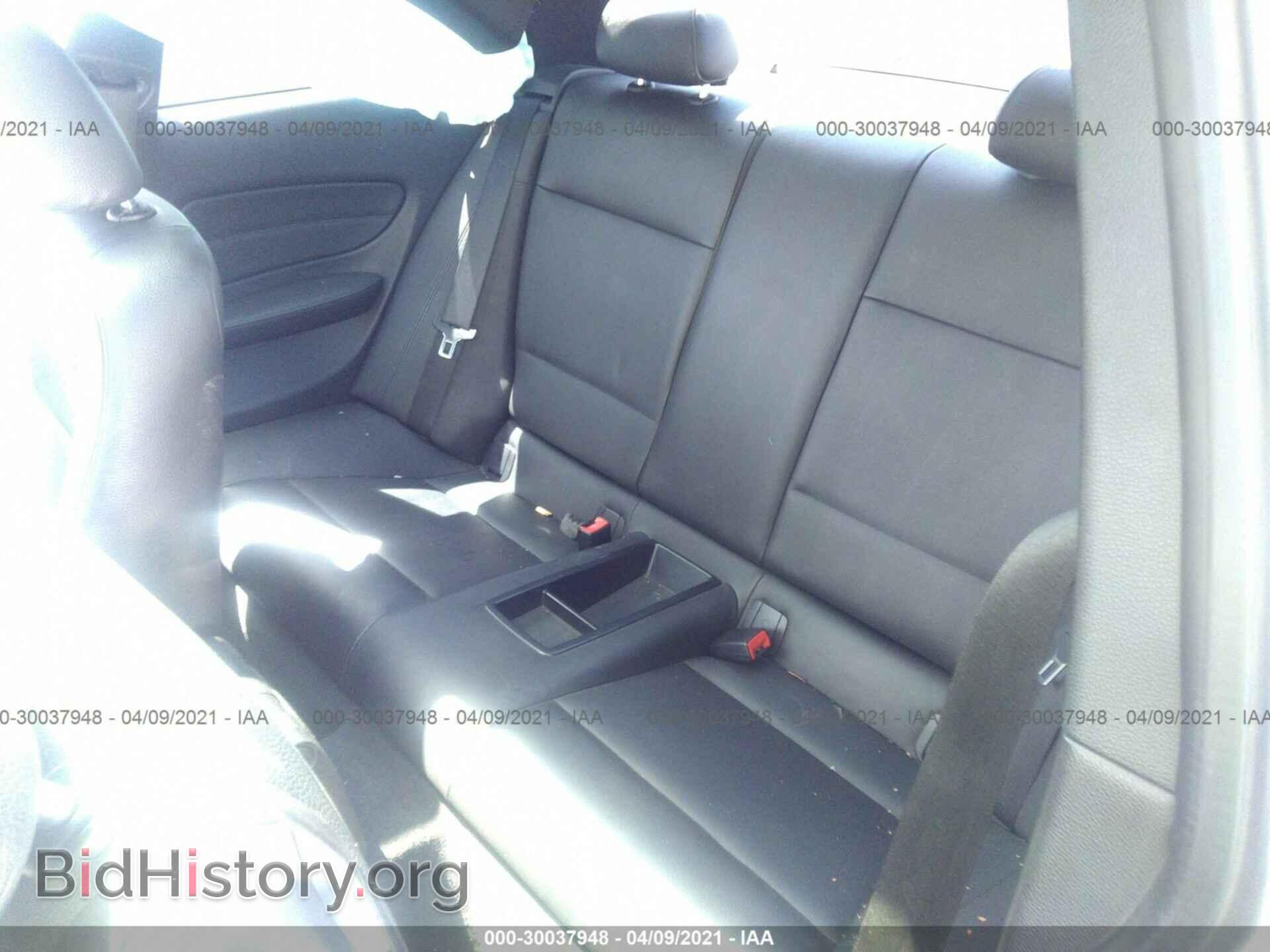 2011 BMW 1 SERIES - VIN: WBAUC9C50BVM09459 - Фото 8
