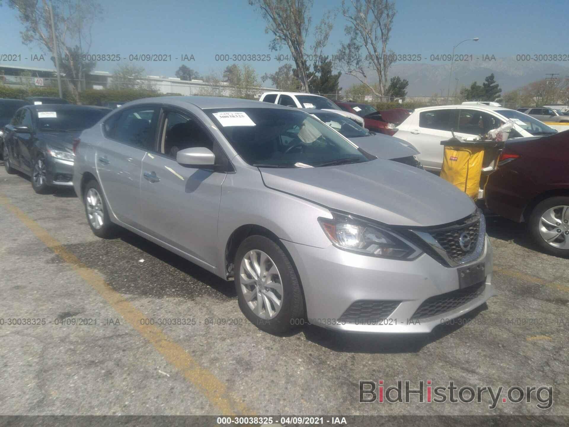 Photo 3N1AB7AP9KL605579 - NISSAN SENTRA 2019