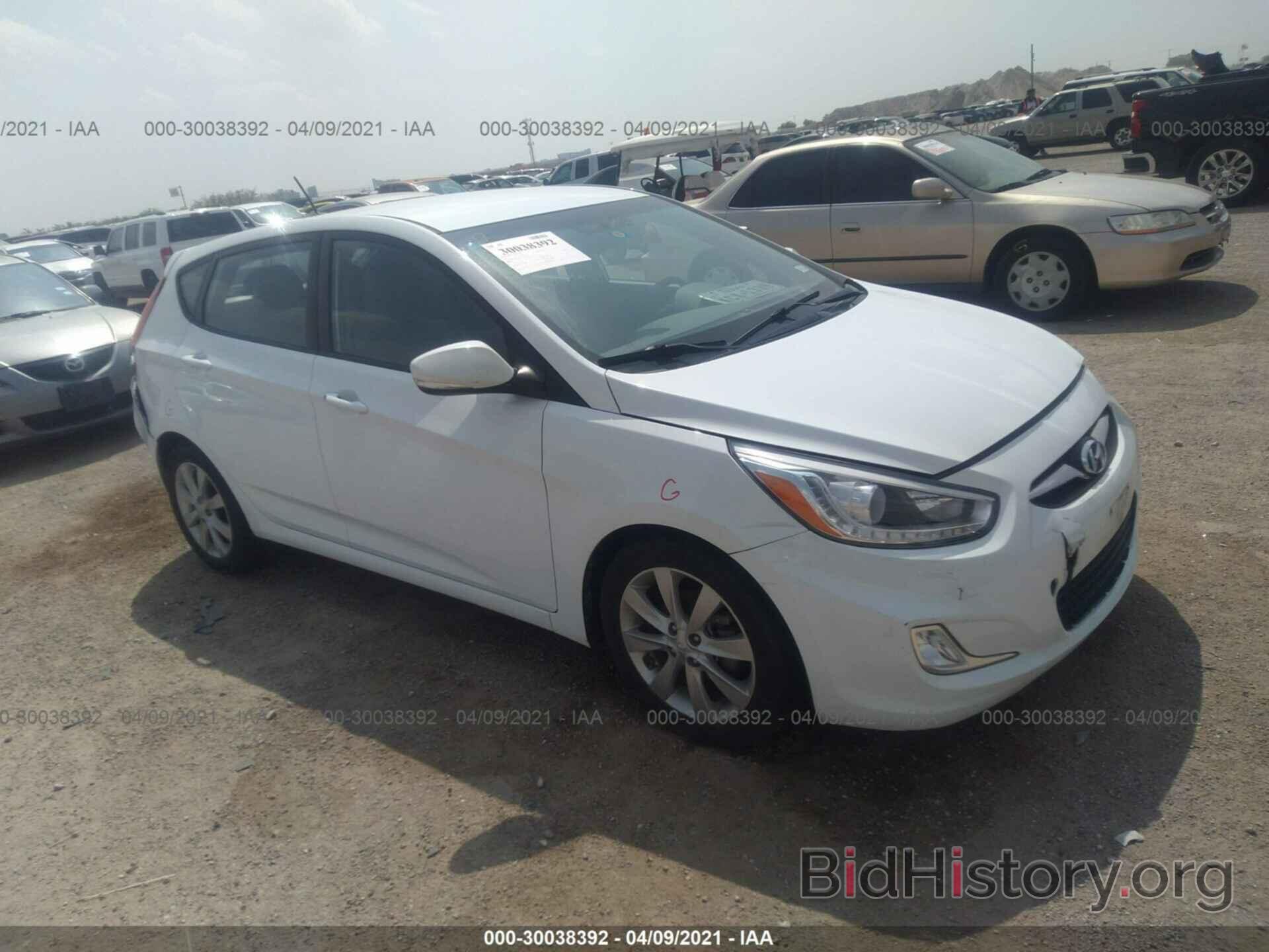 Photo KMHCU5AEXEU174744 - HYUNDAI ACCENT 2014