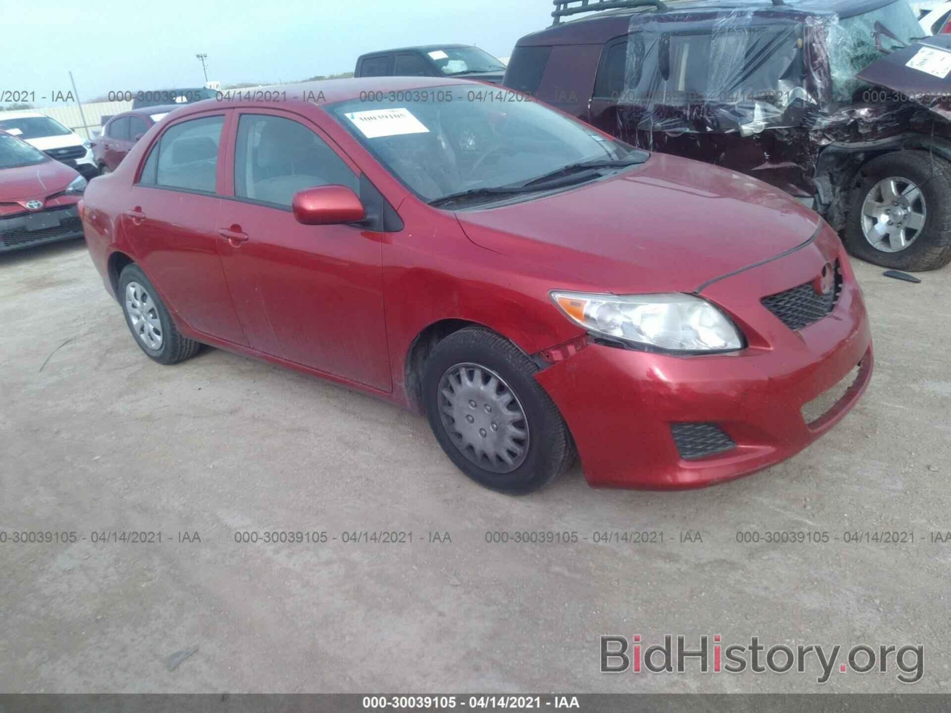 Photo 1NXBU4EE3AZ295013 - TOYOTA COROLLA 2010