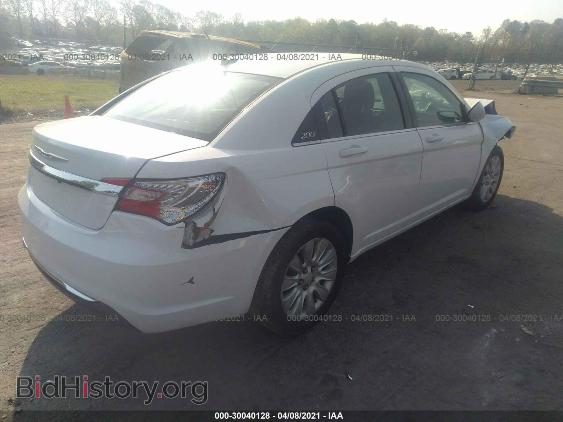 2013 CHRYSLER 200 - VIN: 1C3CCBAB7DN735913 - Фото 4