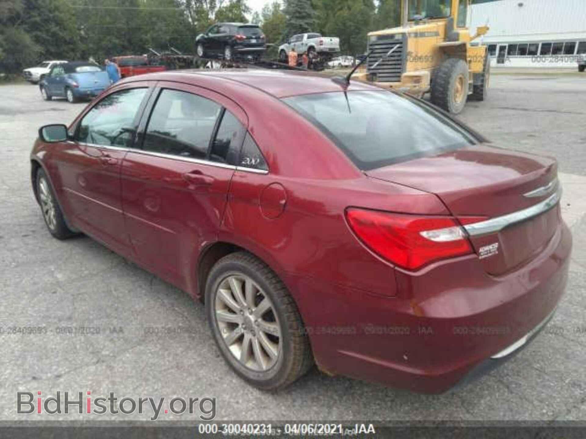 2013 CHRYSLER 200 - VIN: 1C3CCBBB5DN645884 - Фото 3
