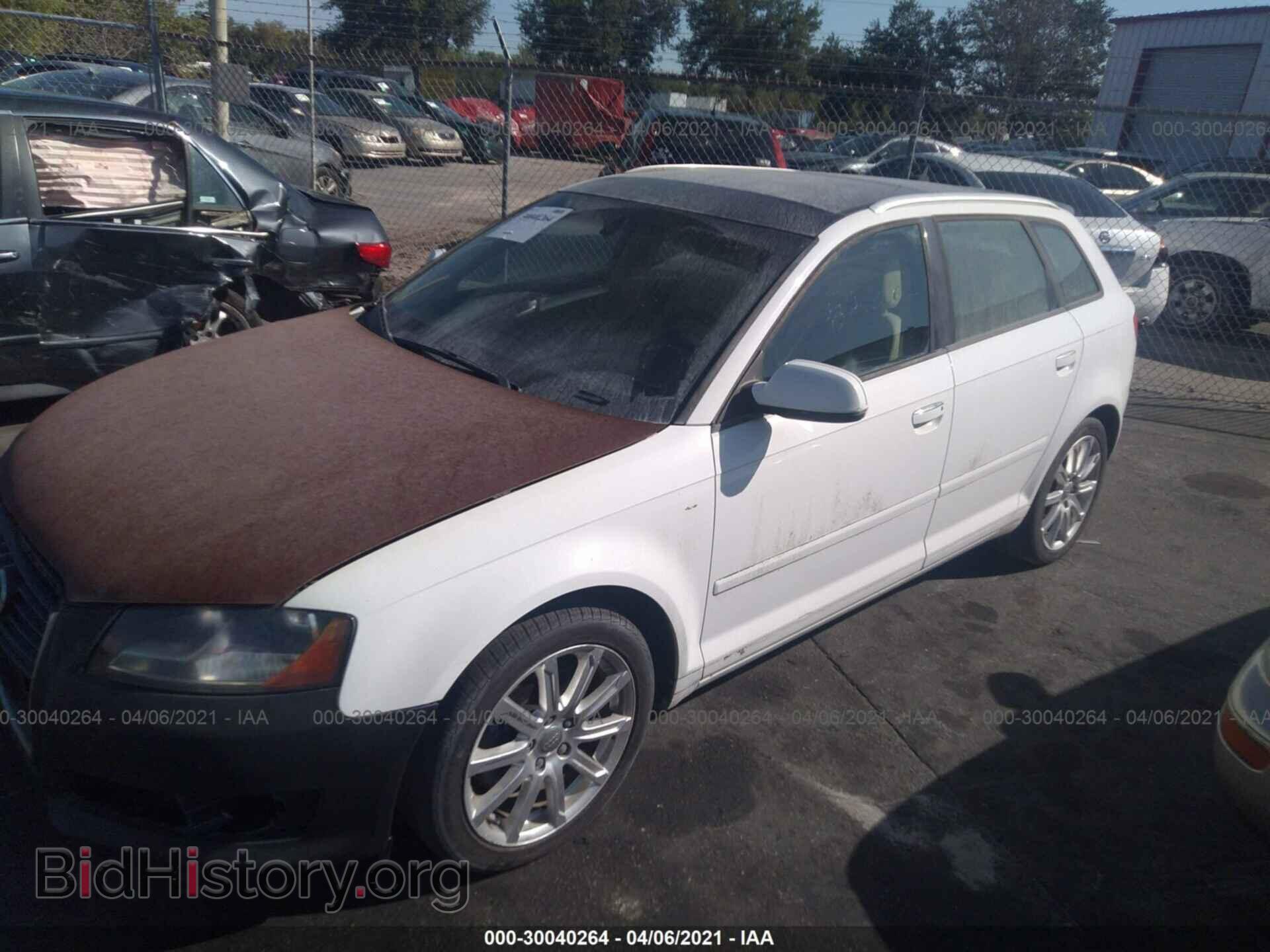 2011 AUDI A3 - VIN: WAUKJAFM8BA079031 - Фото 2