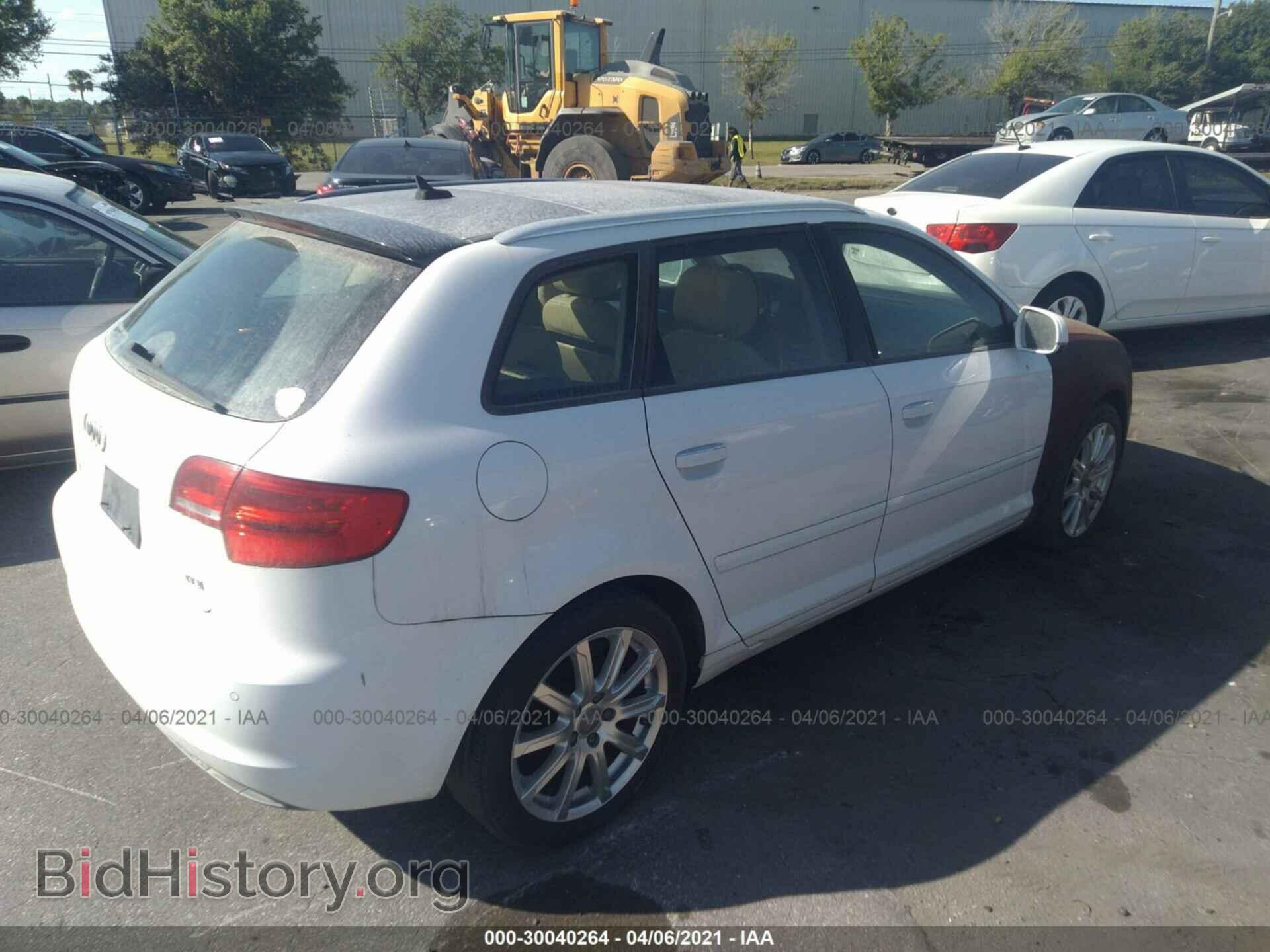 2011 AUDI A3 - VIN: WAUKJAFM8BA079031 - Фото 4
