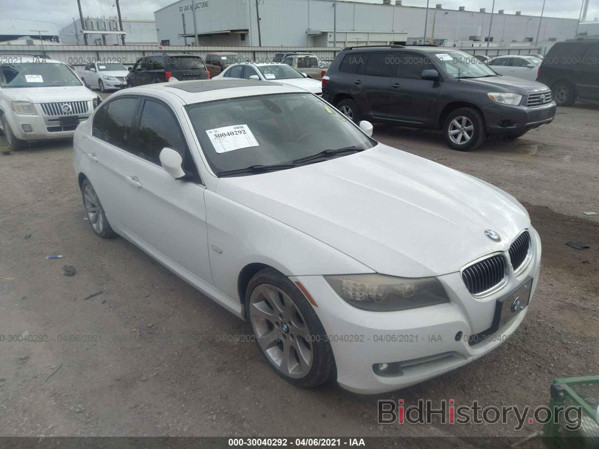 Photo WBAPN7C55AA779114 - BMW 3 SERIES 2010