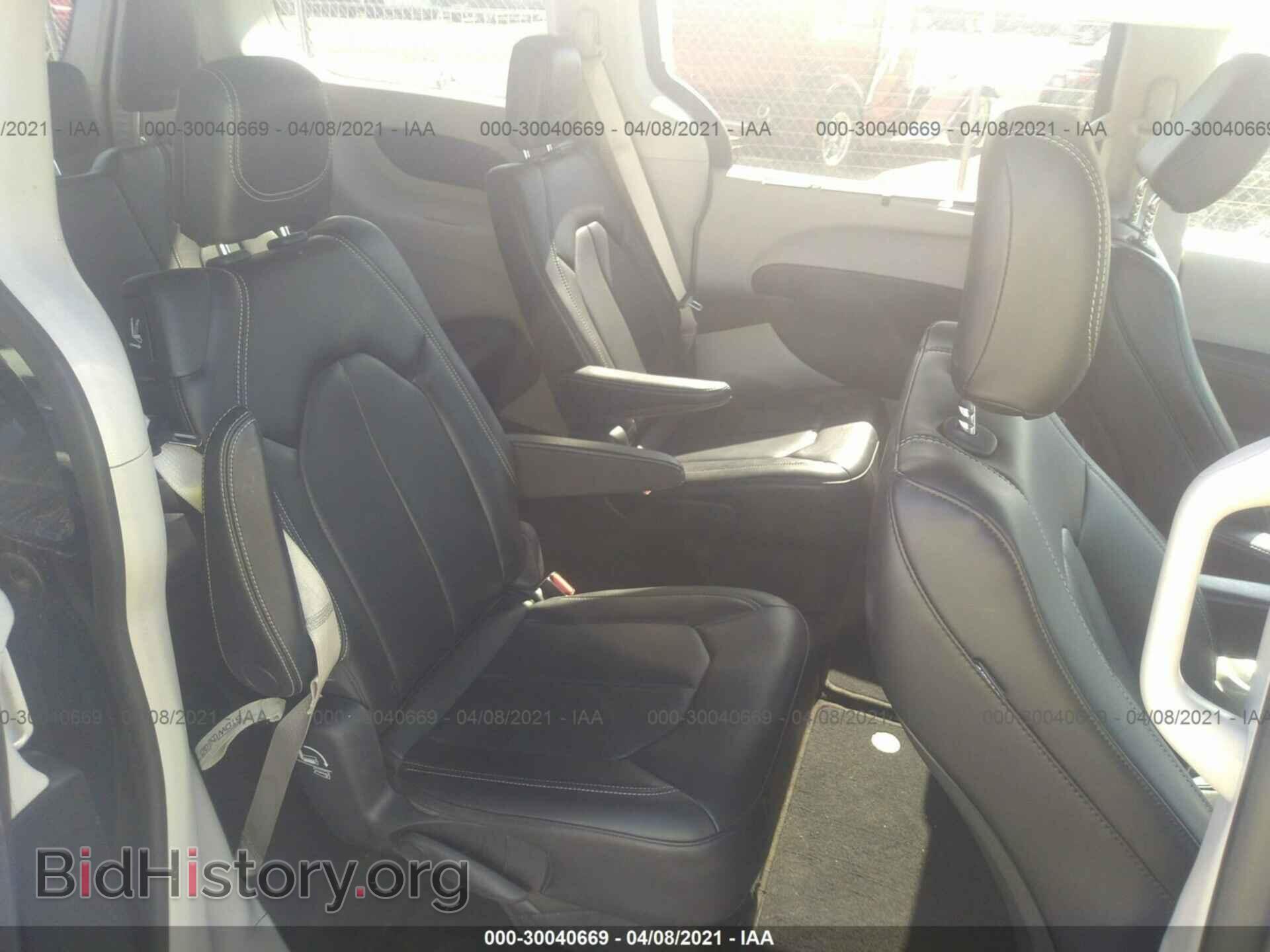 2020 CHRYSLER VOYAGER - VIN: 2C4RC1DG0LR145237 - Фото 8