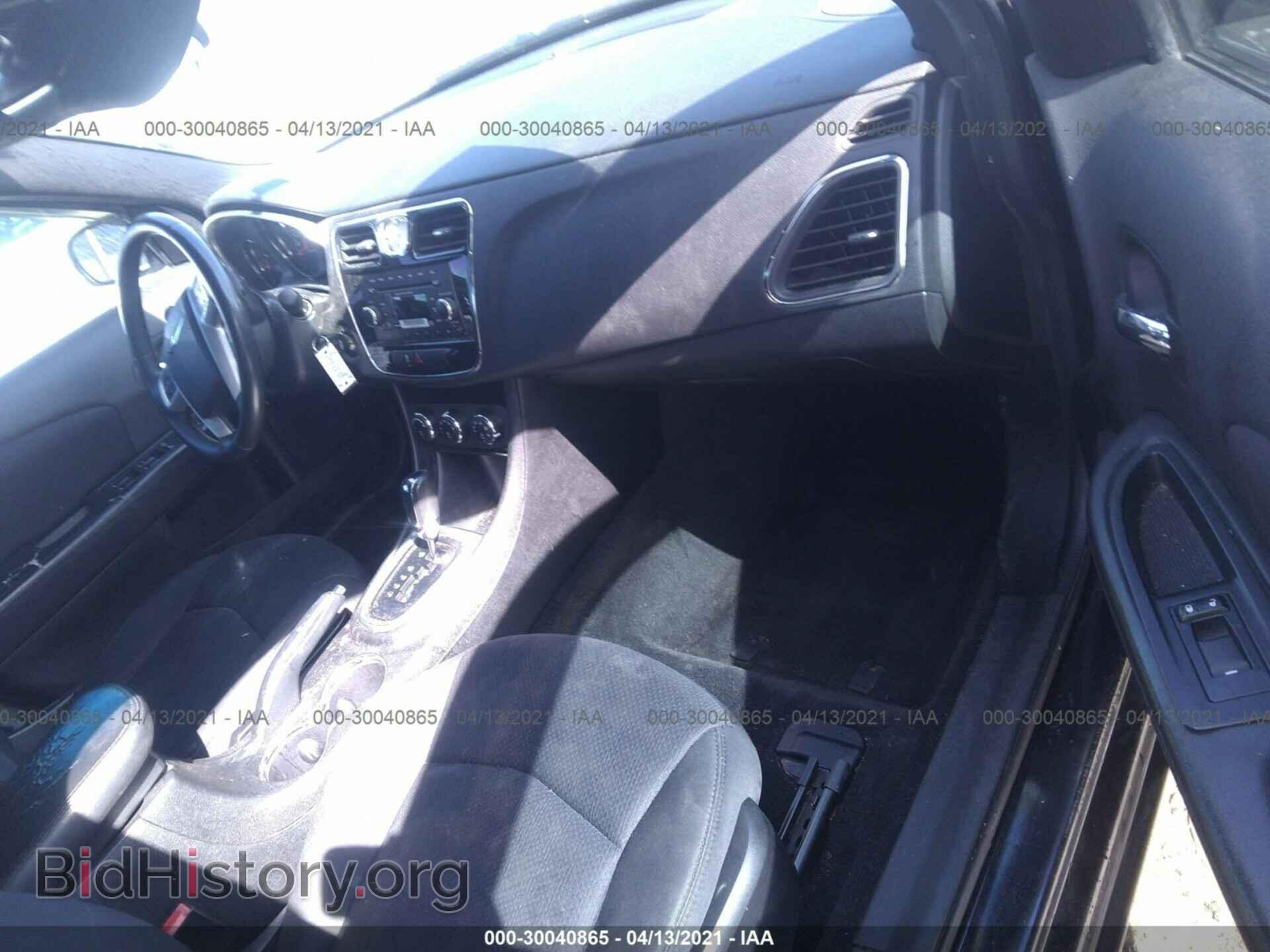 2013 CHRYSLER 200 - VIN: 1C3CCBBB7DN649502 - Фото 5