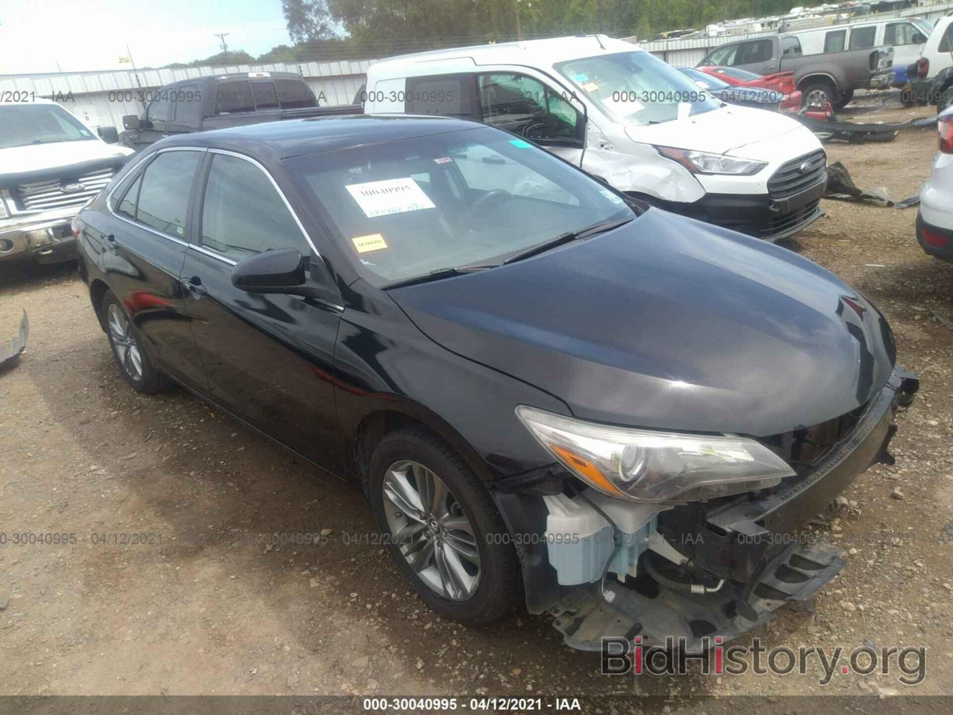 Photo 4T1BF1FK2FU039157 - TOYOTA CAMRY 2015