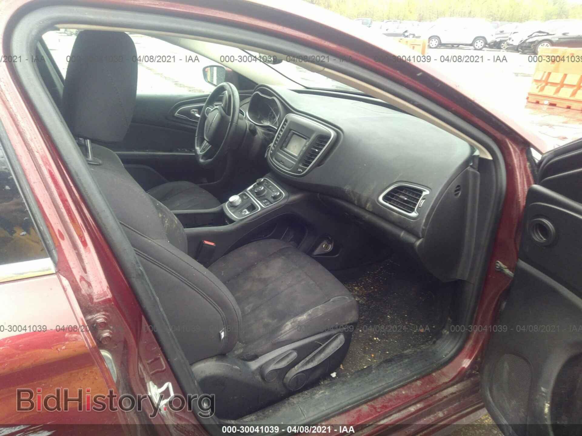2015 CHRYSLER 200 - VIN: 1C3CCCAB3FN554817 - Фото 5