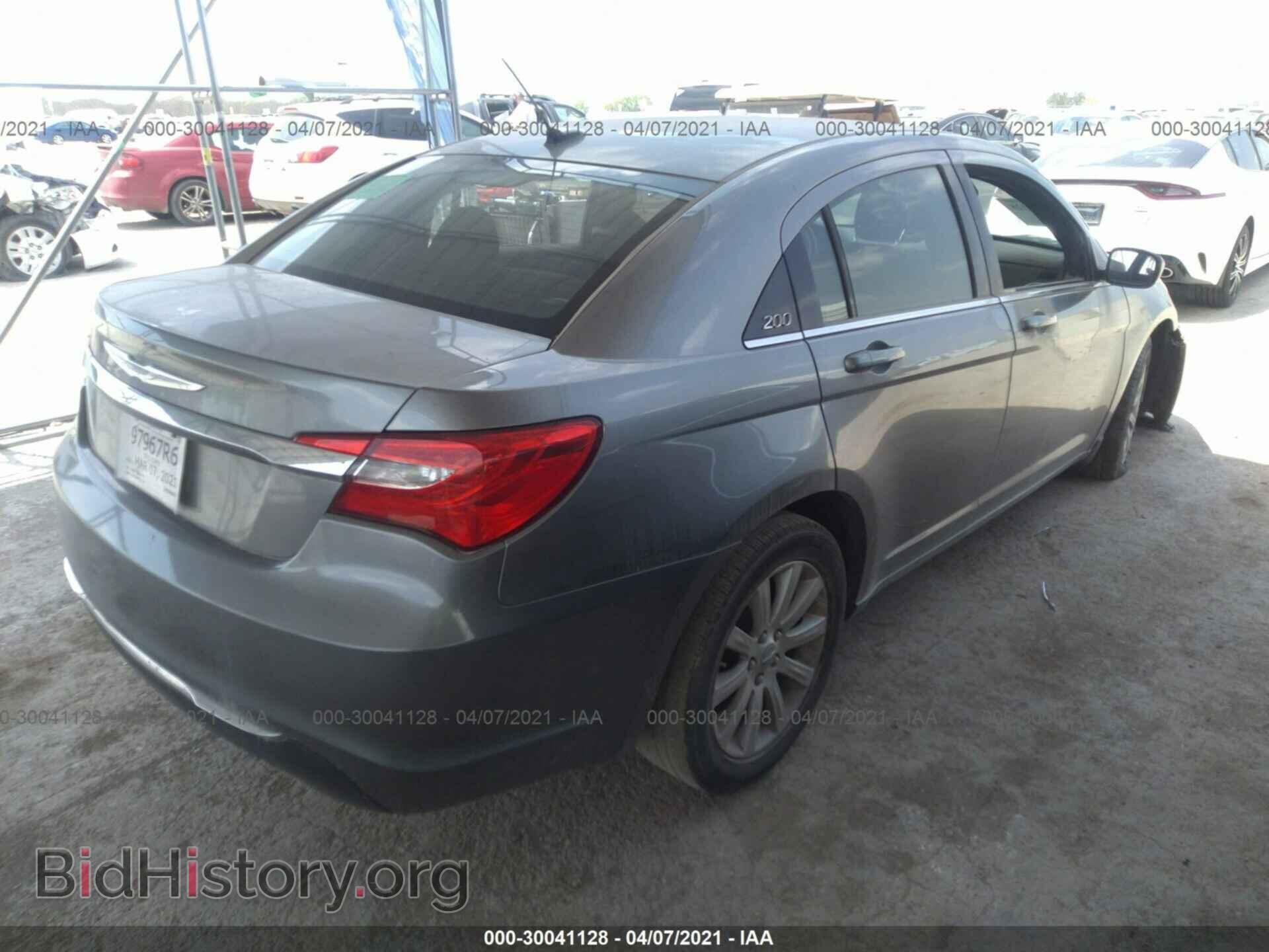 2011 CHRYSLER 200 - VIN: 1C3BC1FGXBN620276 - Фото 4